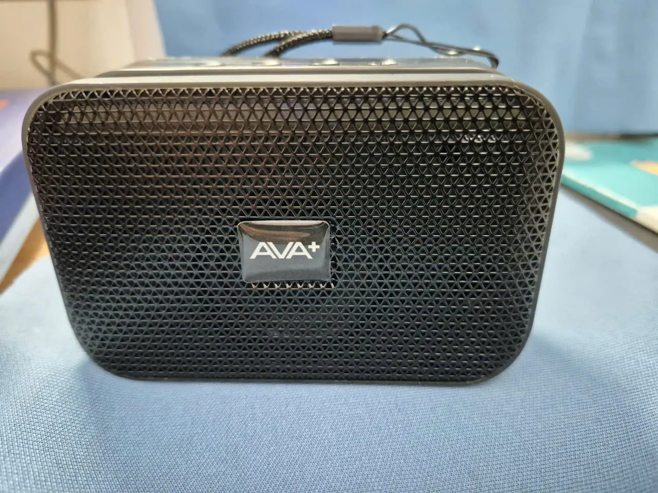 Khách hàng review Loa Bluetooth AVA  Go Z12 6