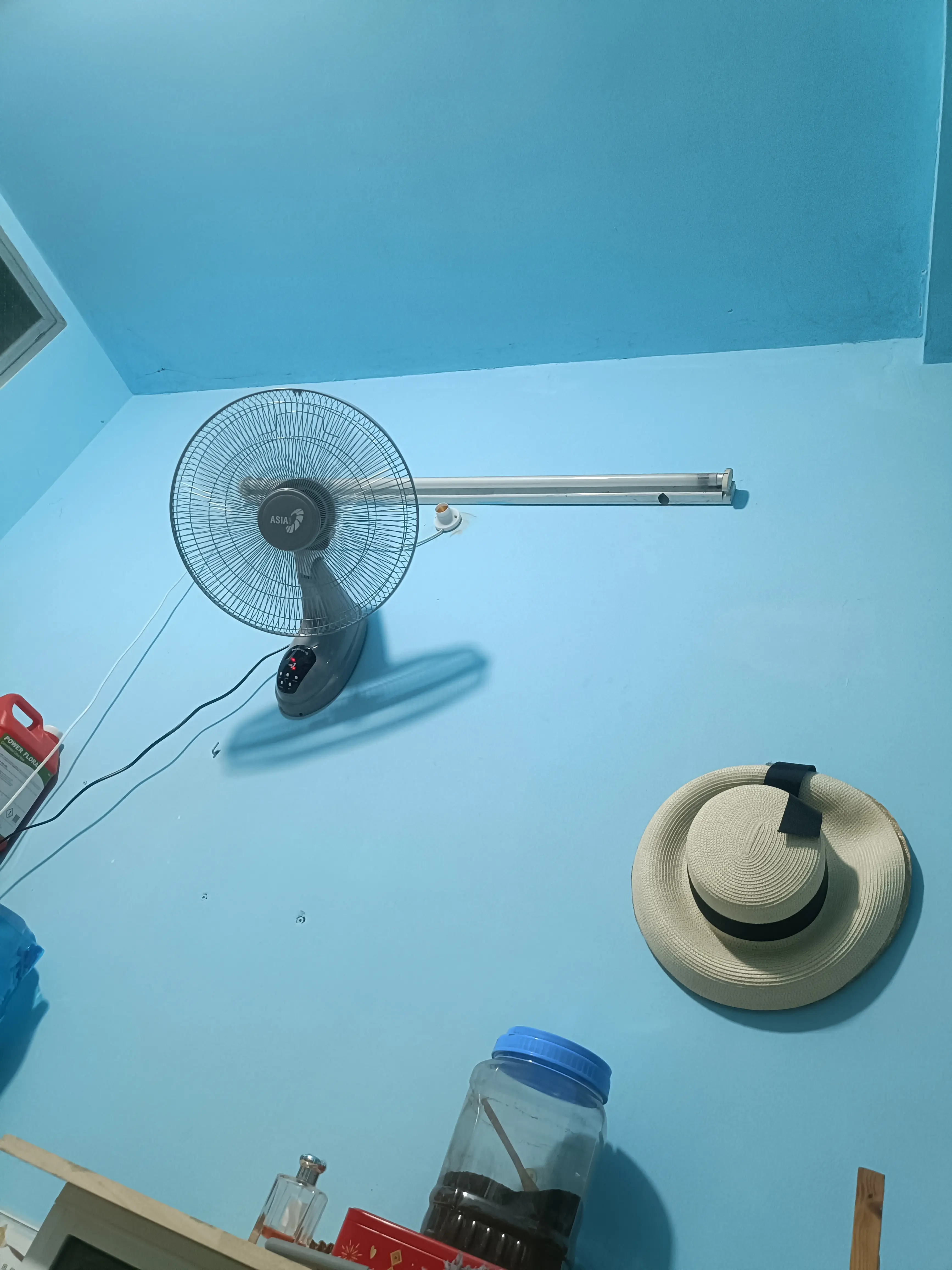 Khách hàng review Quạt treo tường Asia 3 cánh VY377990 55W 3
