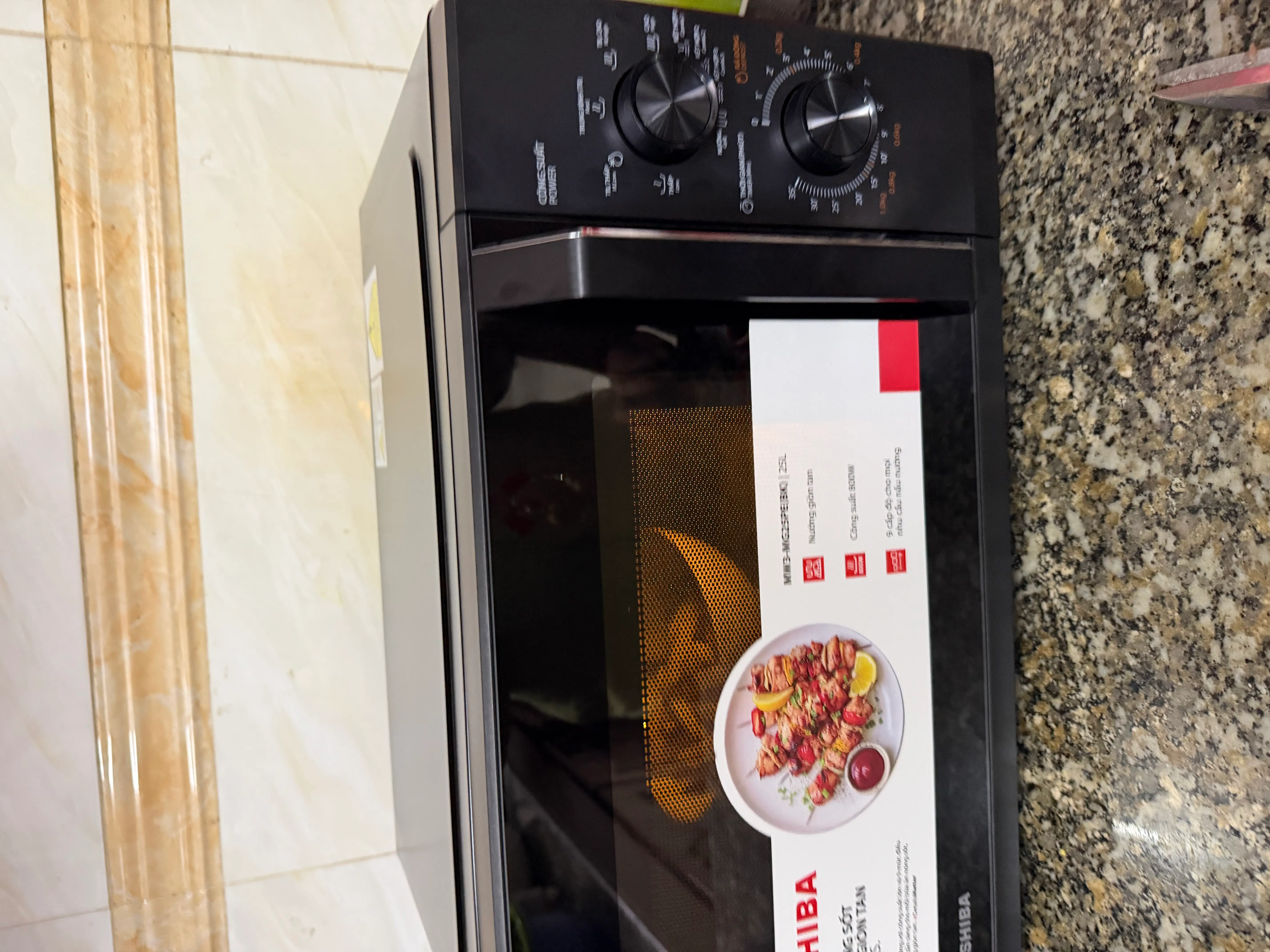 Khách hàng review Lò vi sóng có nướng Toshiba MW3-MG25PE(BK) 25 lít 1