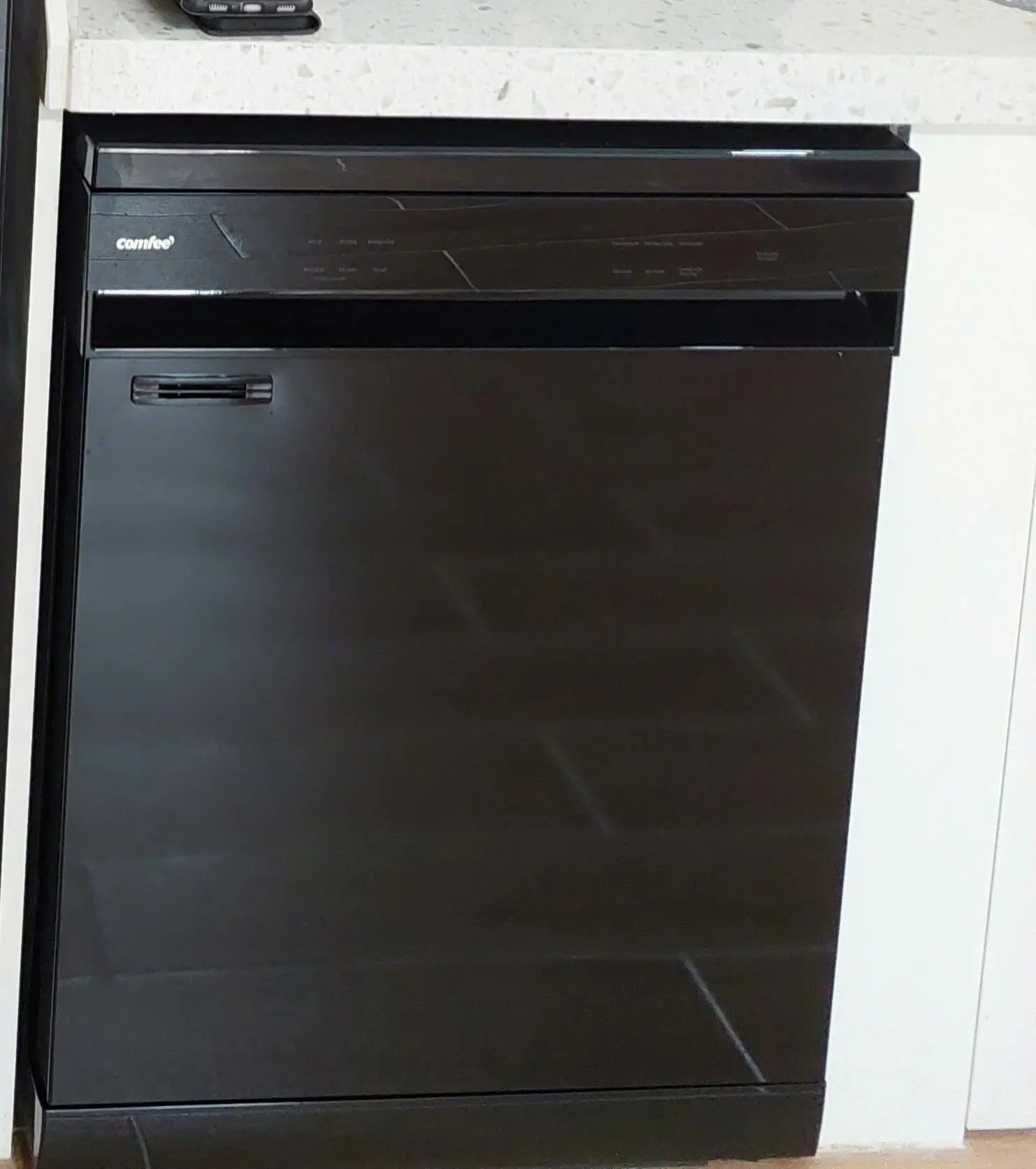 Khách hàng review Máy rửa chén độc lập Comfee CDWEF1401HB-W-VN 4