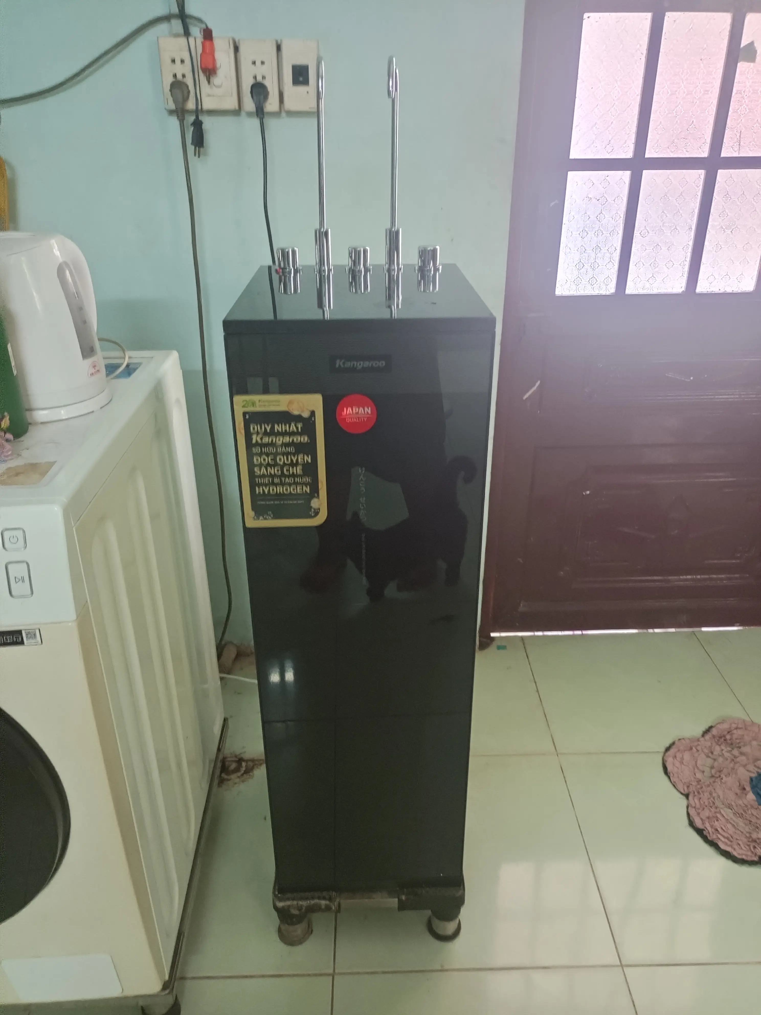 Khách hàng review Máy lọc nước RO nóng nguội lạnh Hydrogen Kangaroo KG11A2 11 lõi 1
