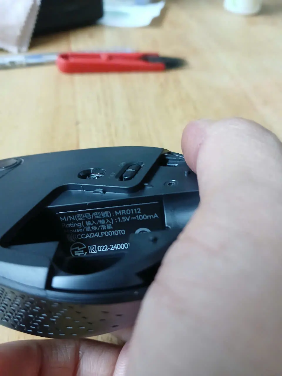 Khách hàng review Chuột Không dây Silent Logitech M331 1