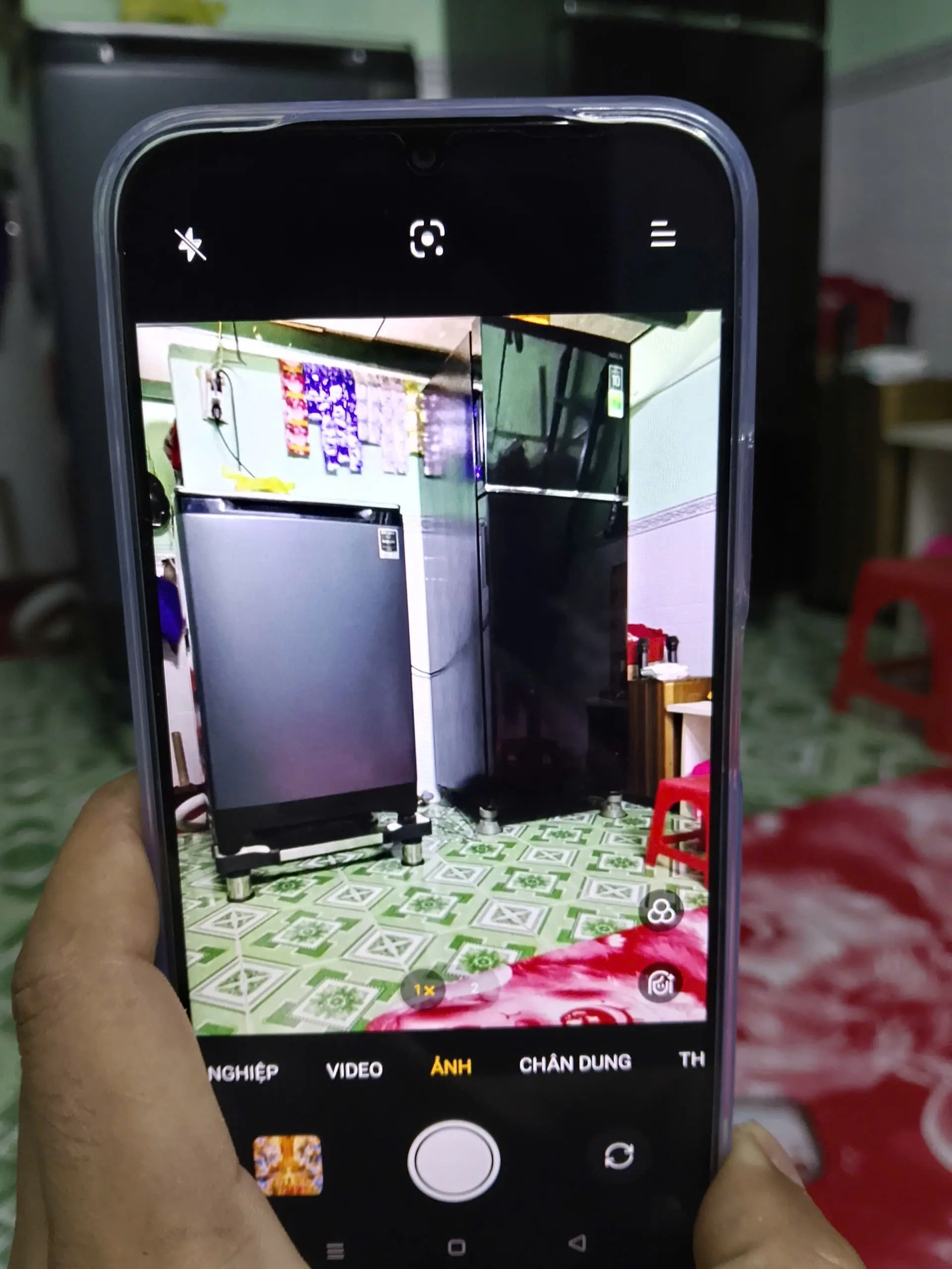 Khách hàng review Điện thoại OPPO A6c 4GB/64GB 3