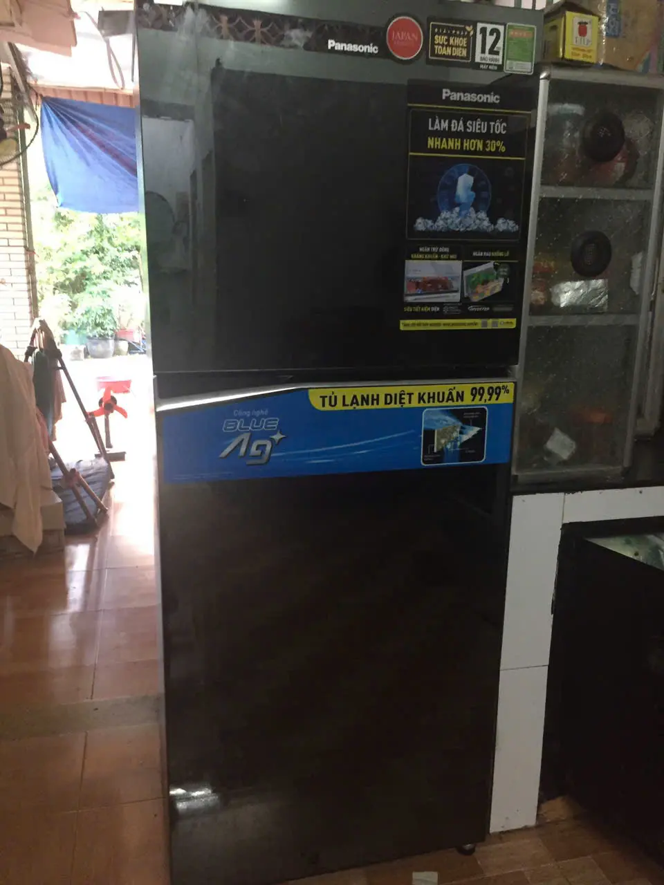 Khách hàng review Tủ lạnh Panasonic Inverter 326 lít NR-TL351VGMV 30