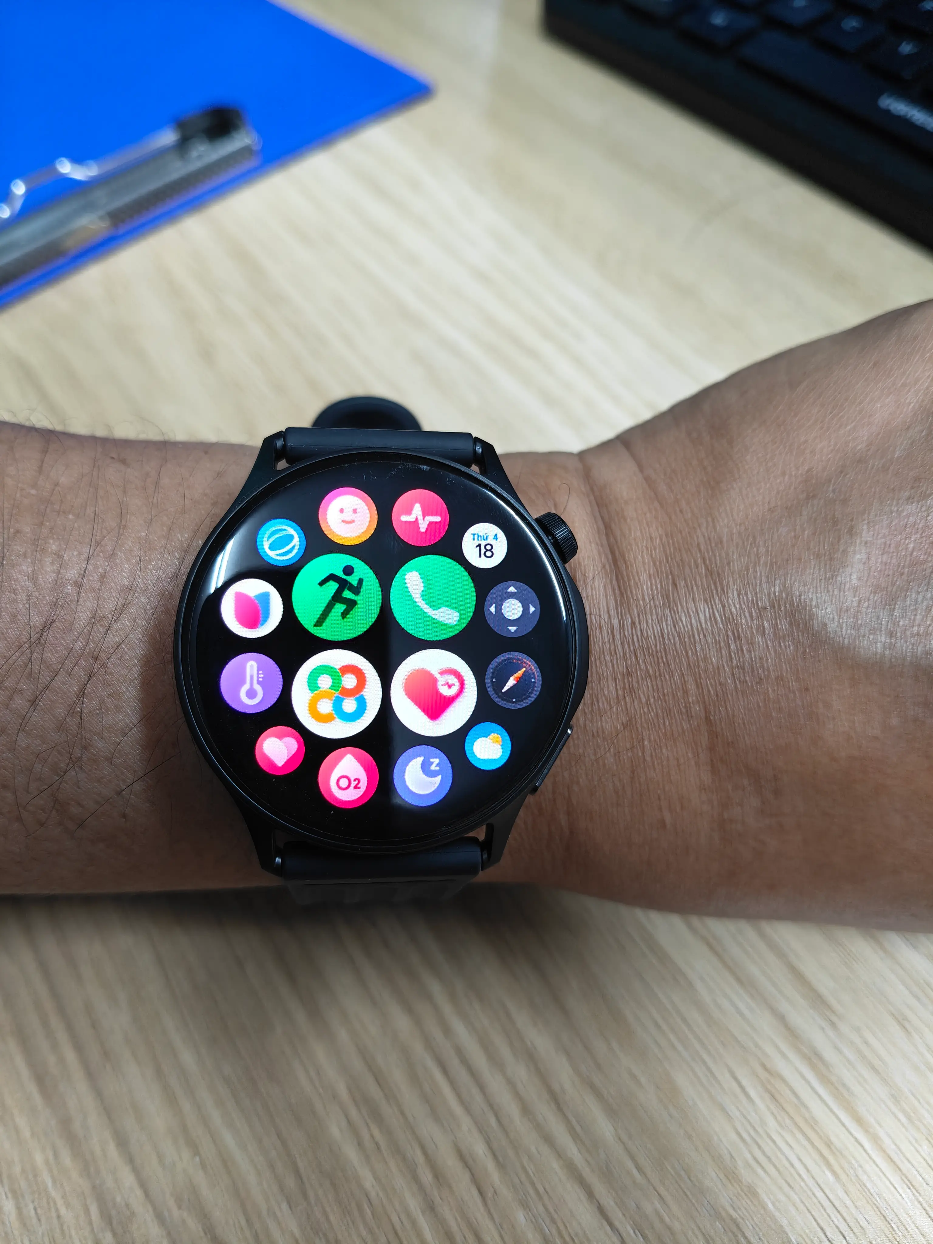 Khách hàng review OPPO Watch S 46mm dây cao su 1