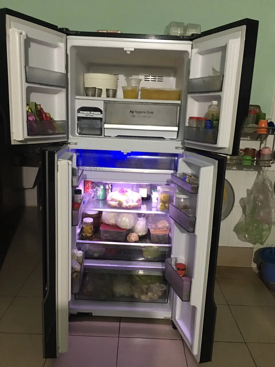 Khách hàng review Tủ lạnh Panasonic Inverter 550 lít Multi Door NR-DZ601VGKV 16