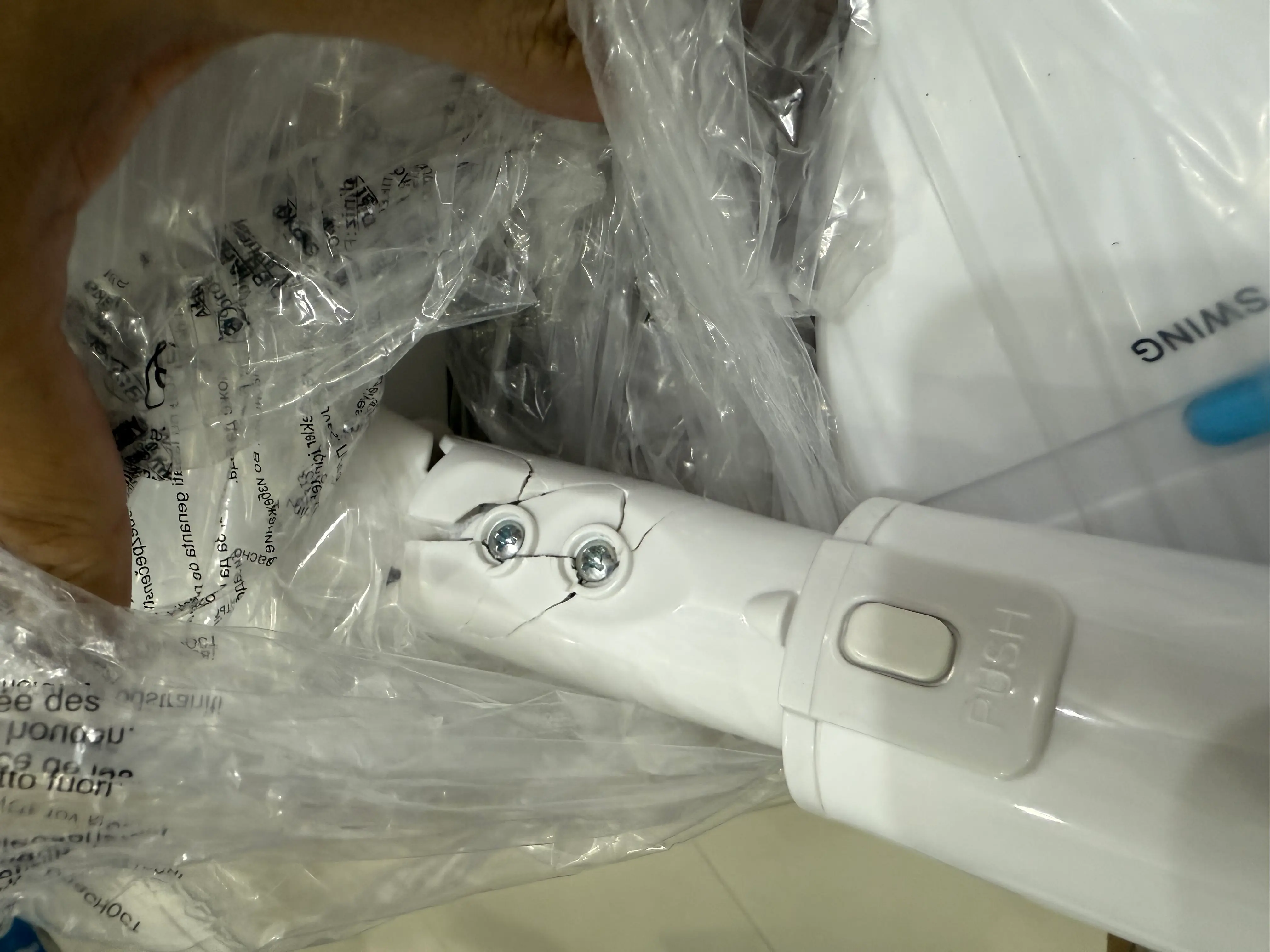 Khách hàng review Quạt lửng AC 5 cánh ALF02A145 50W 1