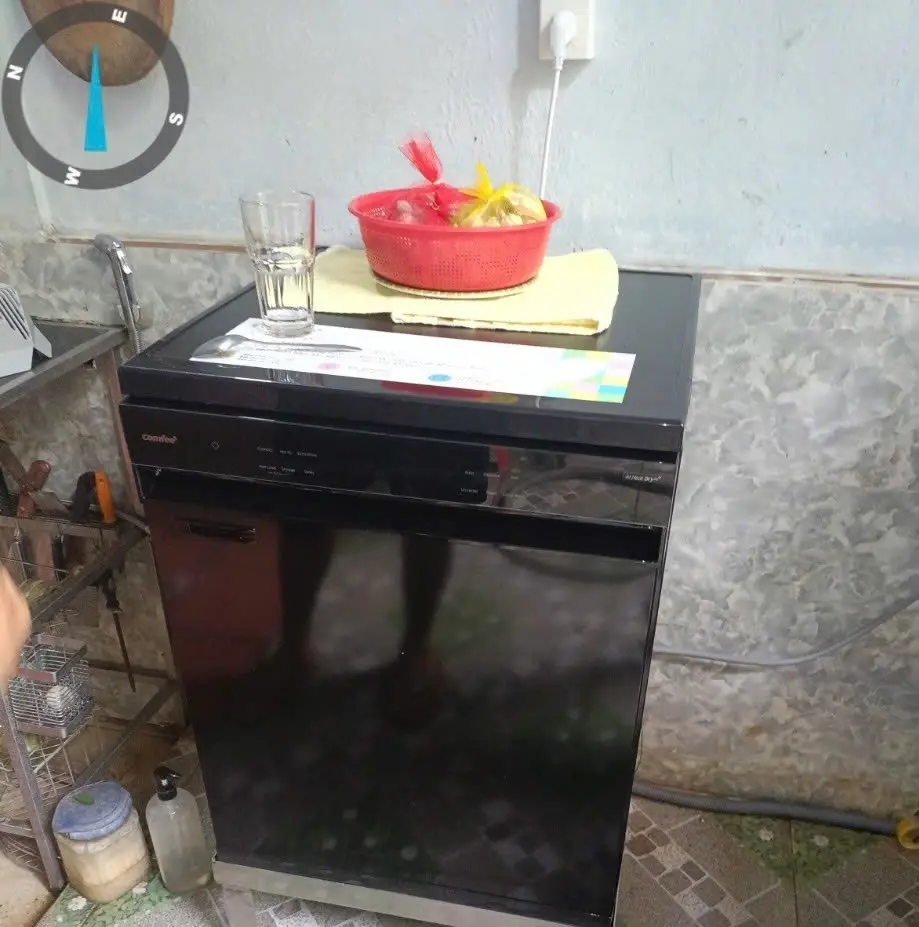 Khách hàng review Máy rửa chén độc lập Comfee CDWEF1401HB-W-VN 12
