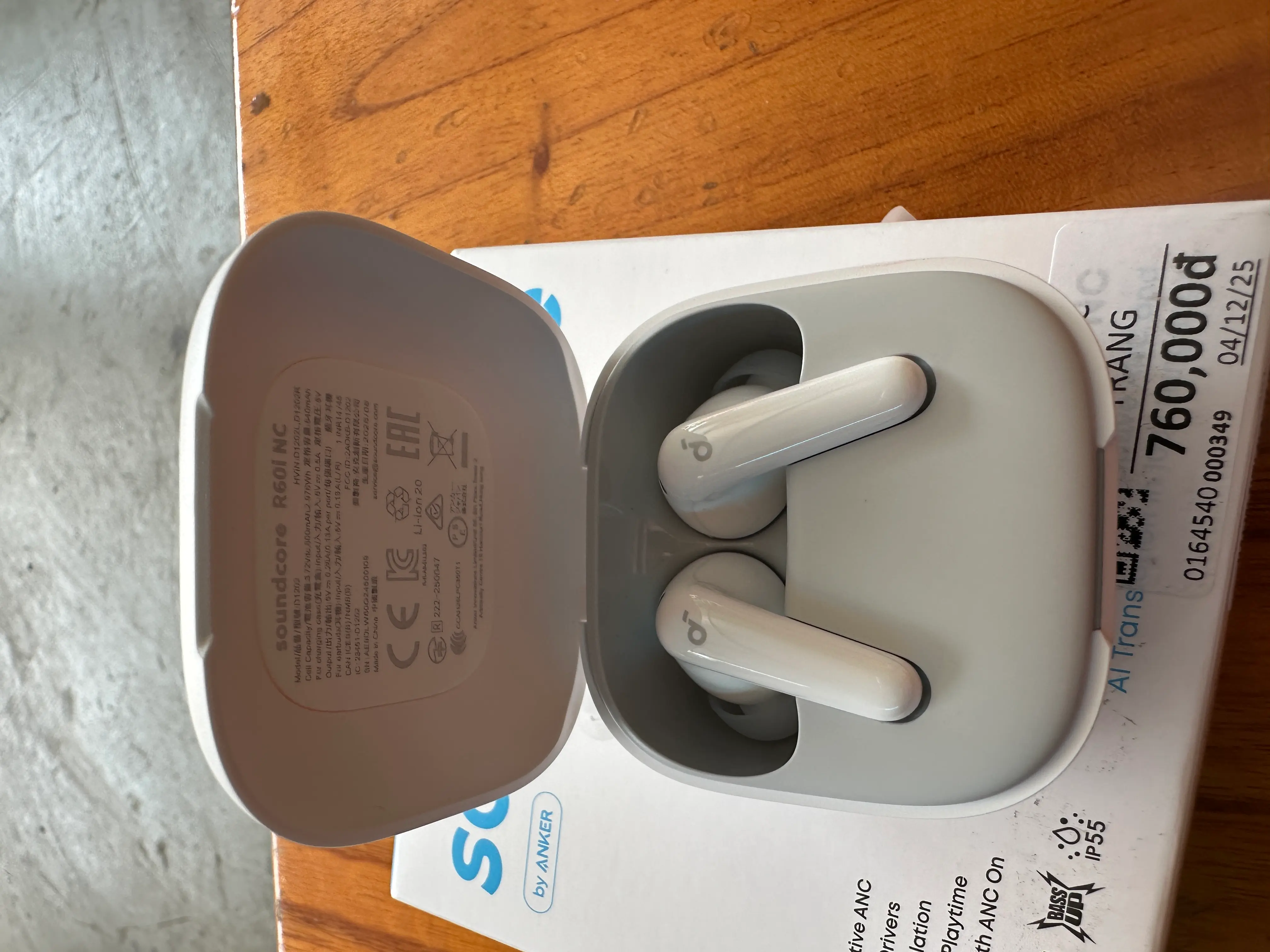 Khách hàng review Tai nghe Bluetooth True Wireless Soundcore R60i NC D1202 1