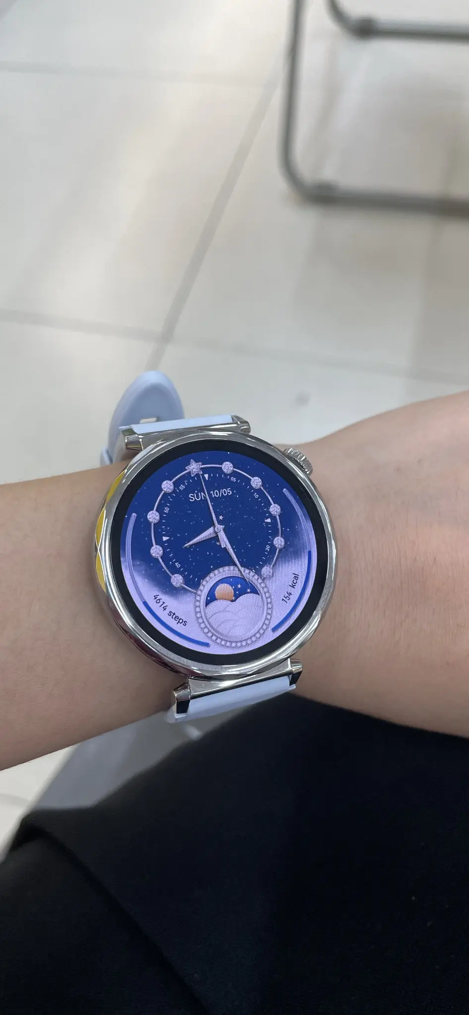 Khách hàng review Huawei Watch GT 5 41mm viền thép dây cao su 1
