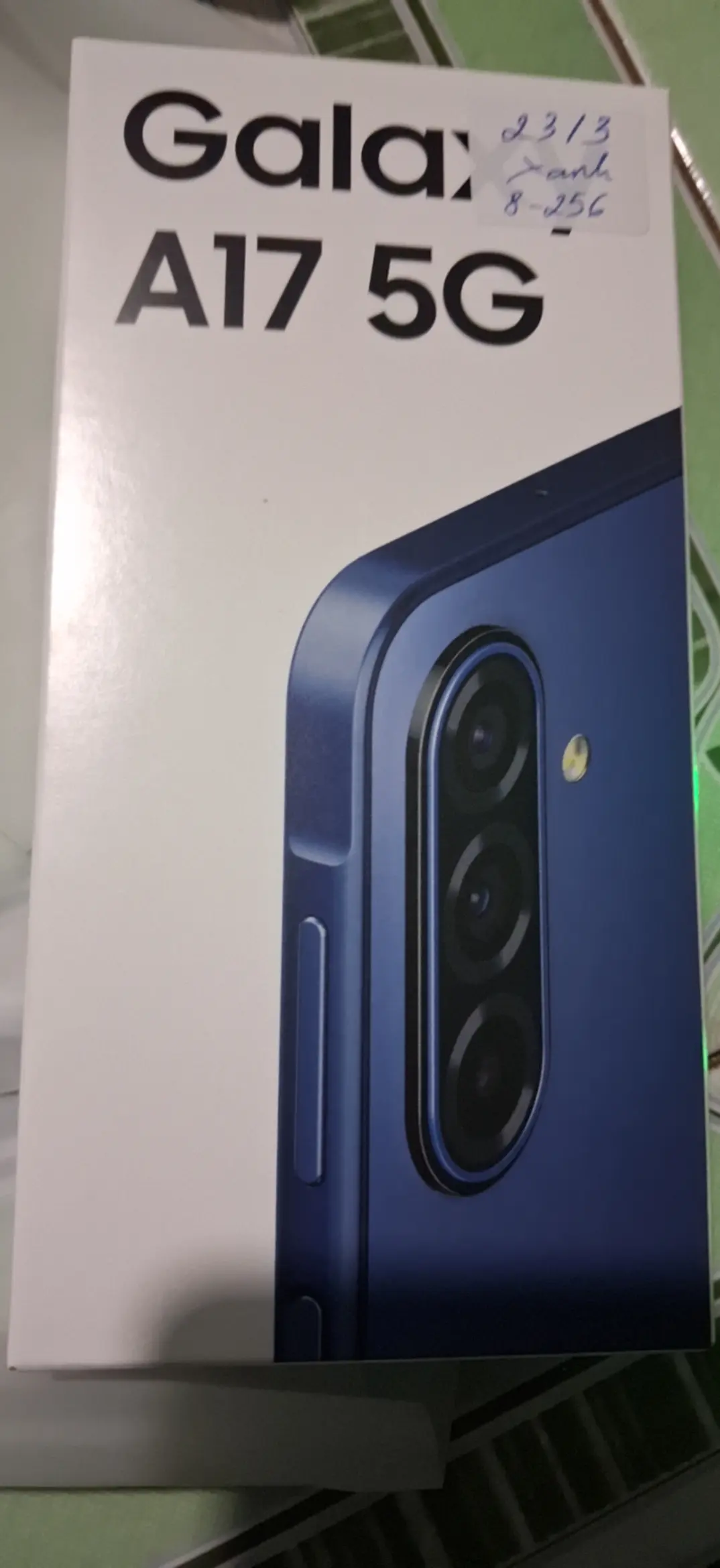 Khách hàng review Điện thoại Samsung Galaxy A17 5G 8GB/256GB 2