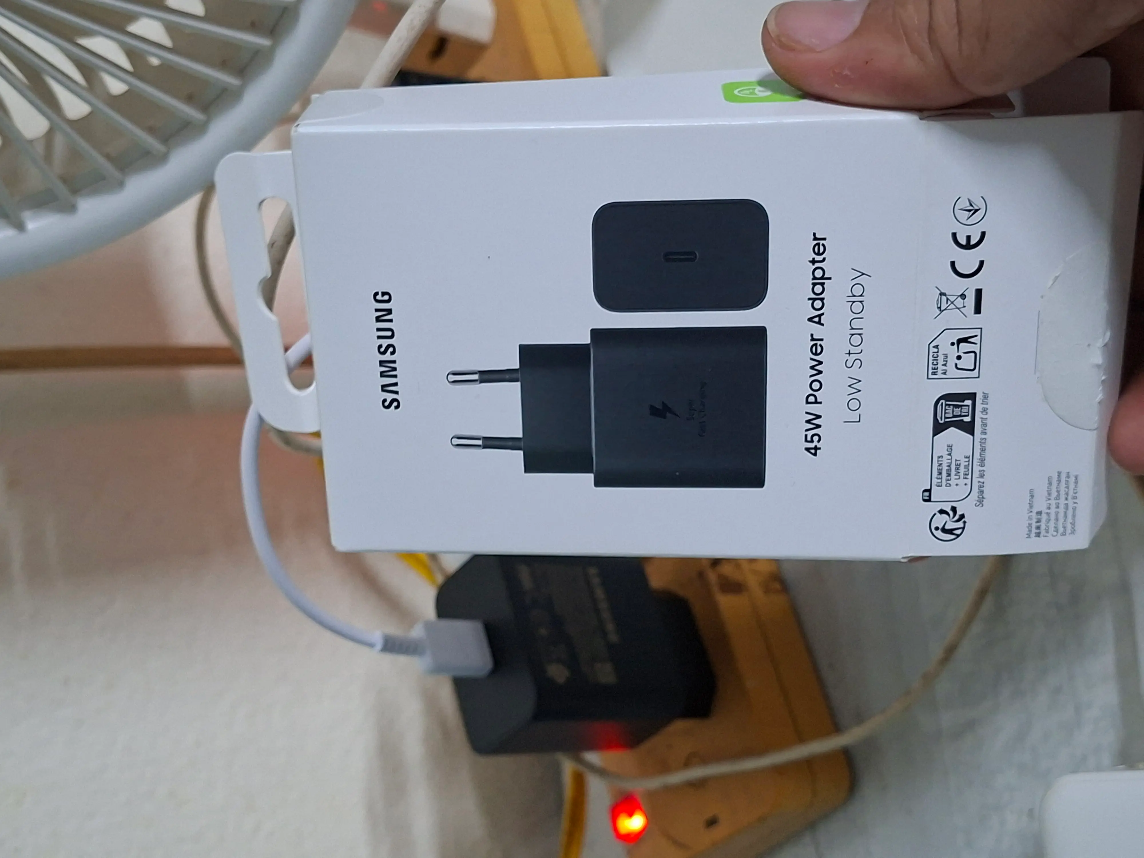 Khách hàng review Sạc nhanh Type-C PD 45W Samsung EP-T4511NB 4