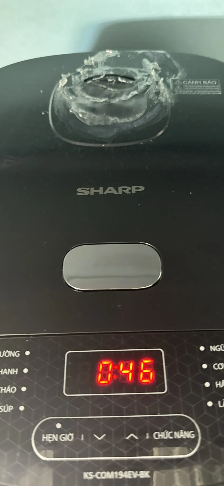 Khách hàng review Nồi cơm điện tử Sharp 1.8 lít KS-COM194EV-BK 8