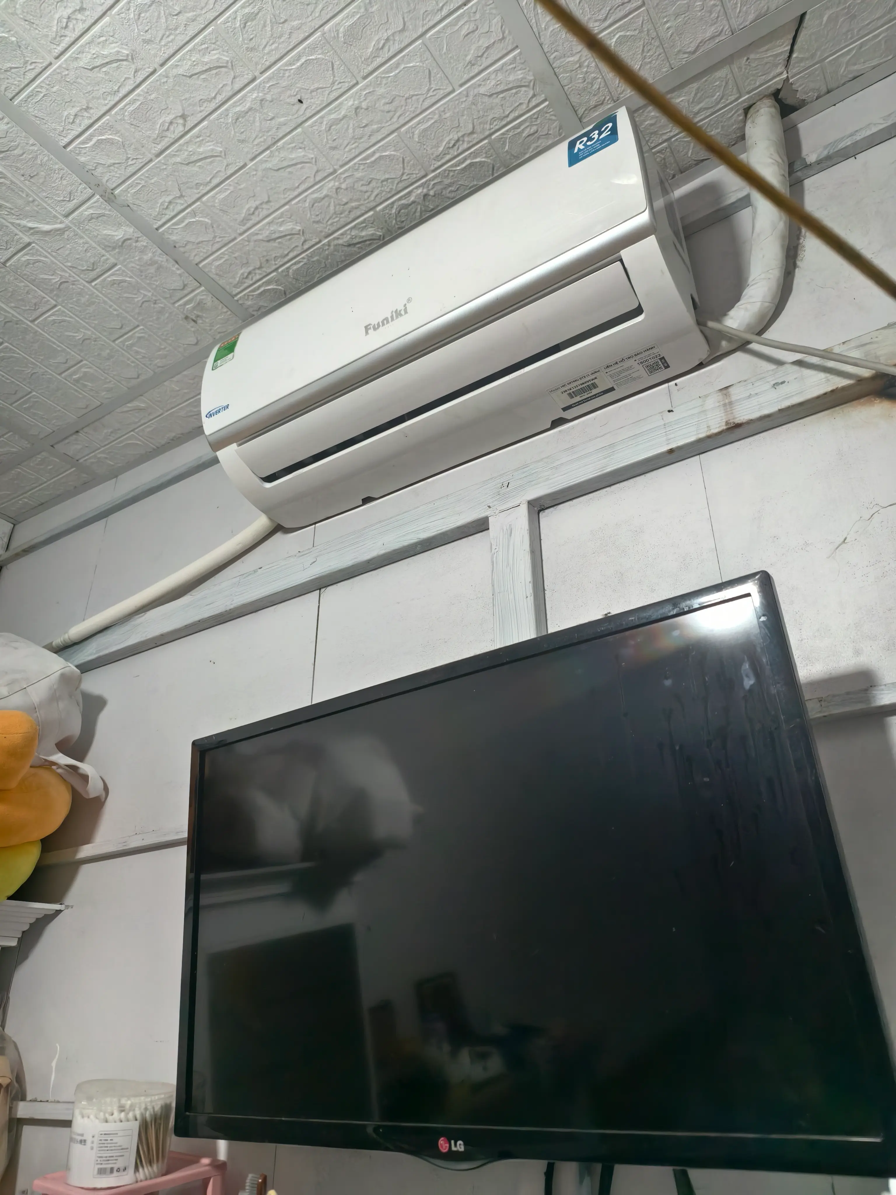 Khách hàng review Máy lạnh Funiki Inverter 1 HP HIC09TMU.ST3 8
