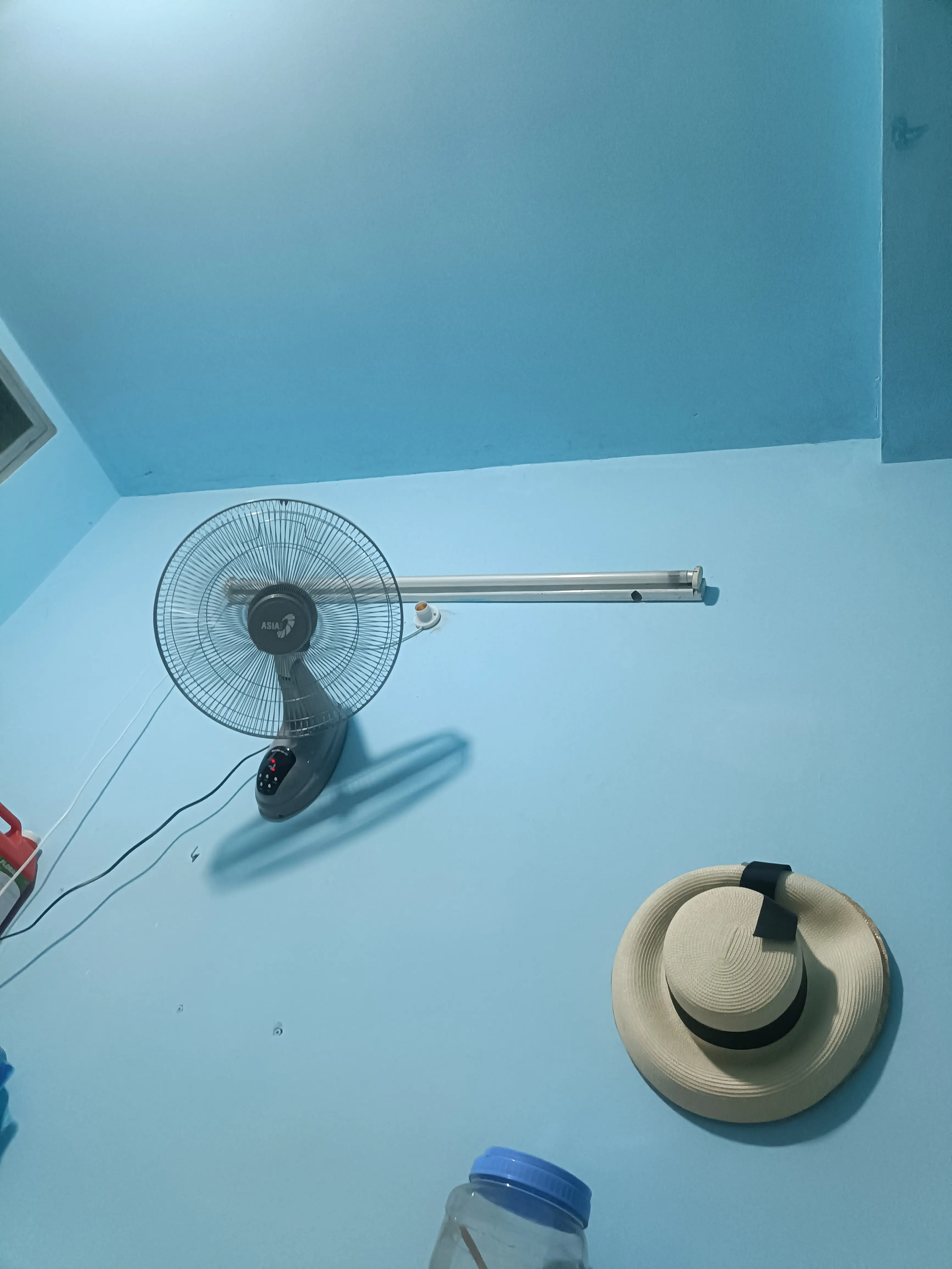 Khách hàng review Quạt treo tường Asia 3 cánh VY377990 55W 2
