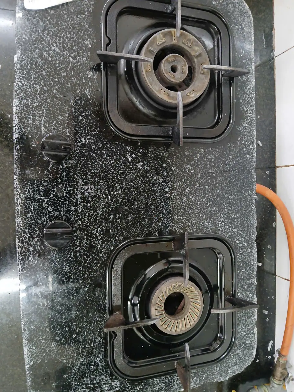 Khách hàng review Bếp ga đôi Electrolux ETG7266GKR 1