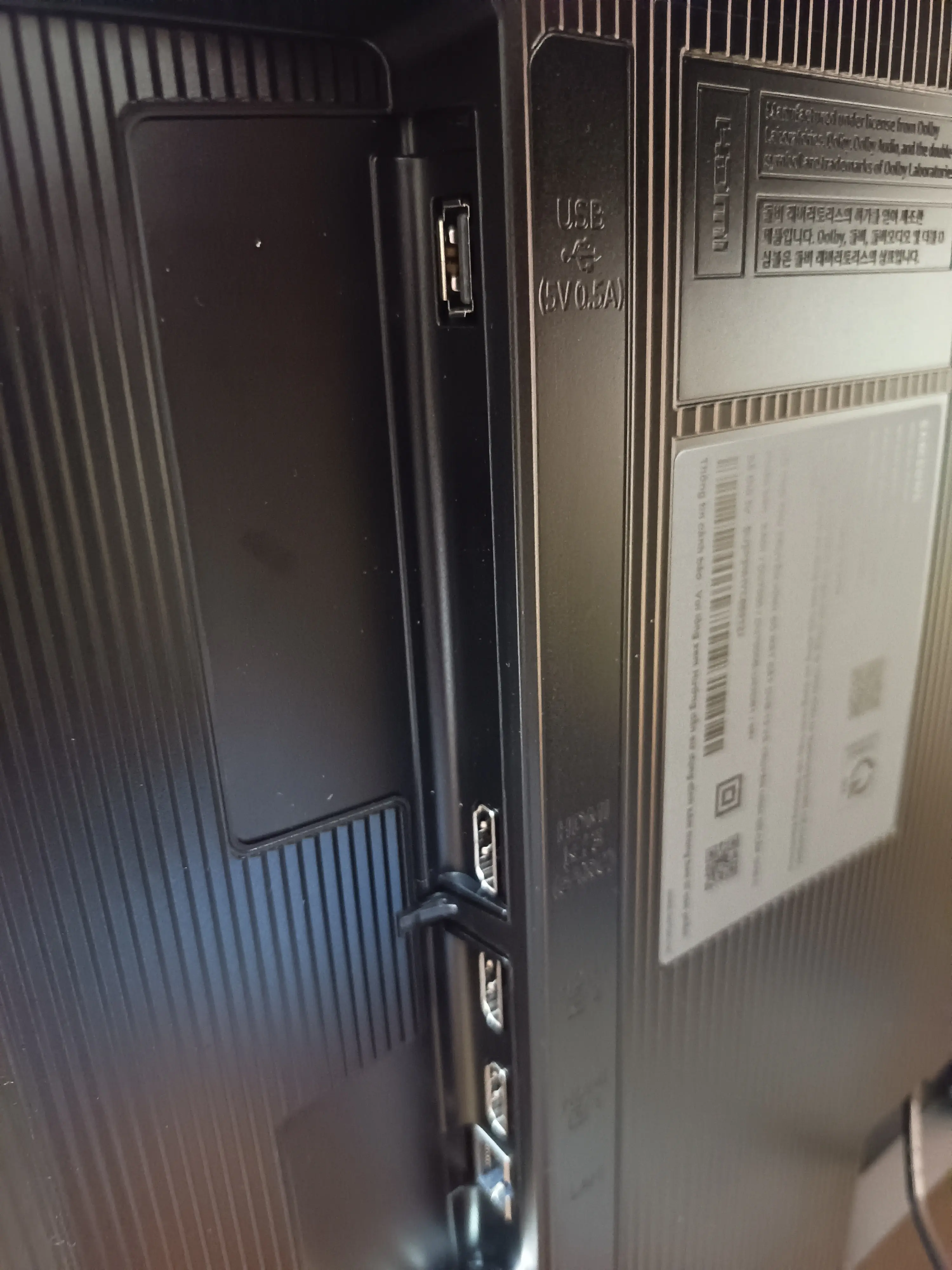 Khách hàng review Smart Tivi Crystal UHD Samsung 4K 43 inch UA43DU7000 1