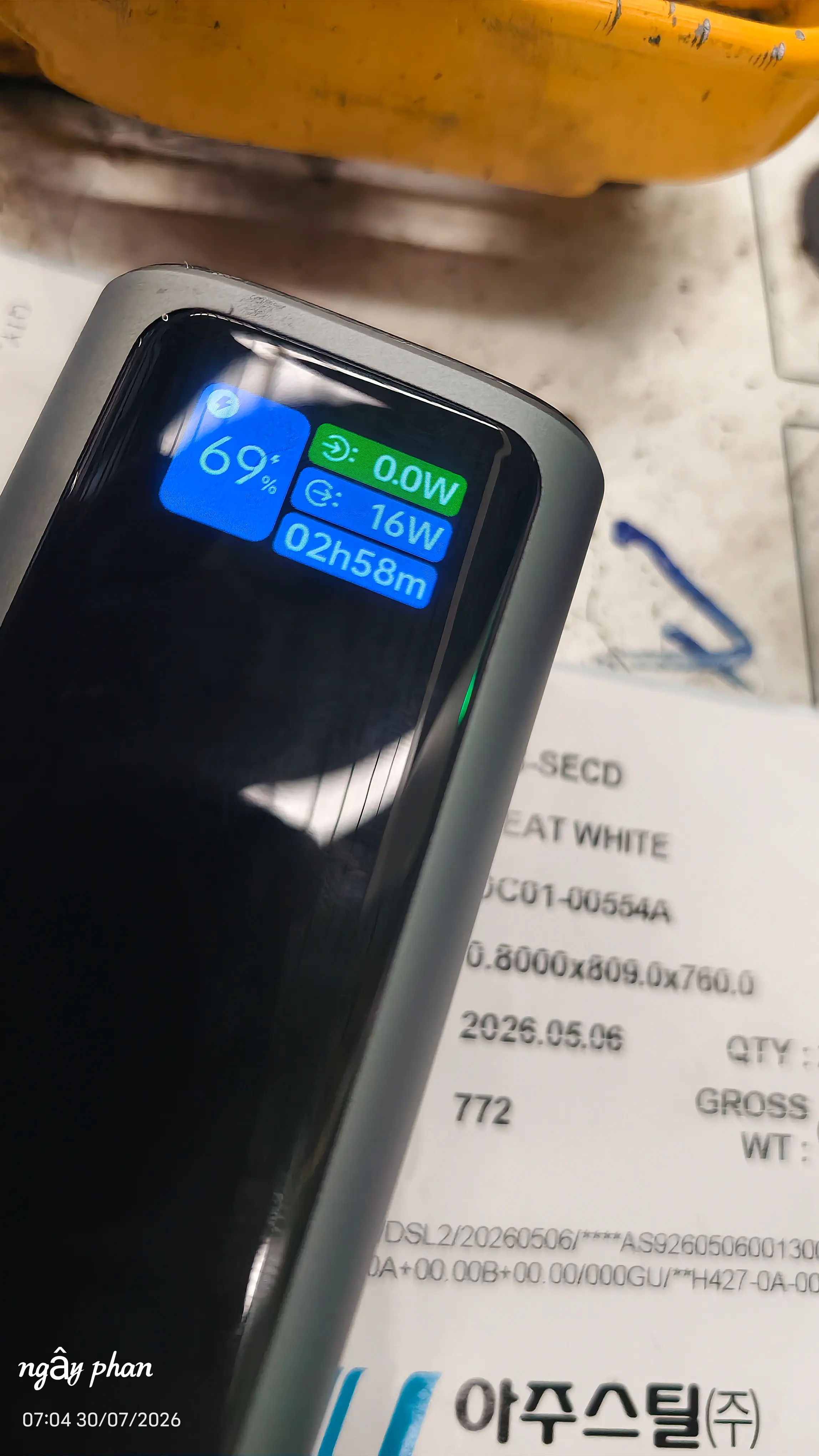 Khách hàng review Pin sạc dự phòng 20000mAh Type C PD QC 3.0 130W Xmobile TFT JP350 kèm Cáp Dây Rút Type C 1