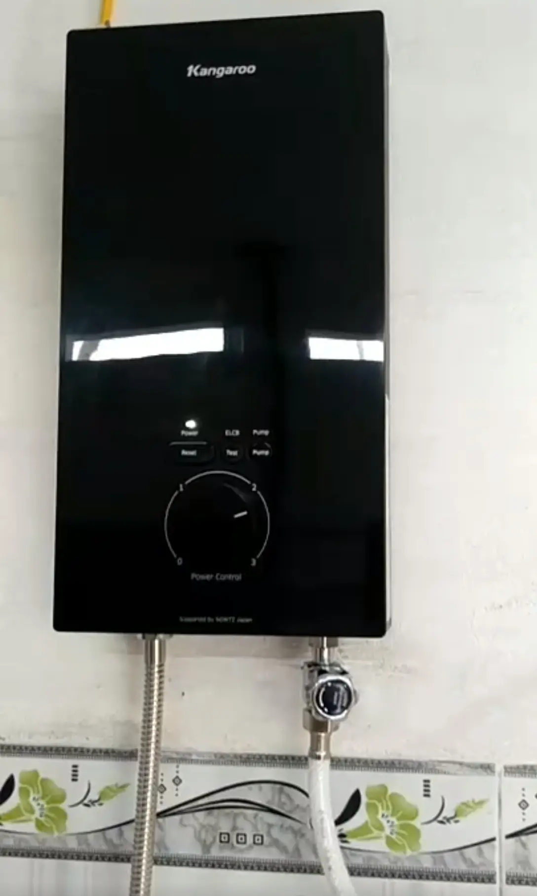 Khách hàng review Máy nước nóng trực tiếp Kangaroo 4500W KGWD45P2 2