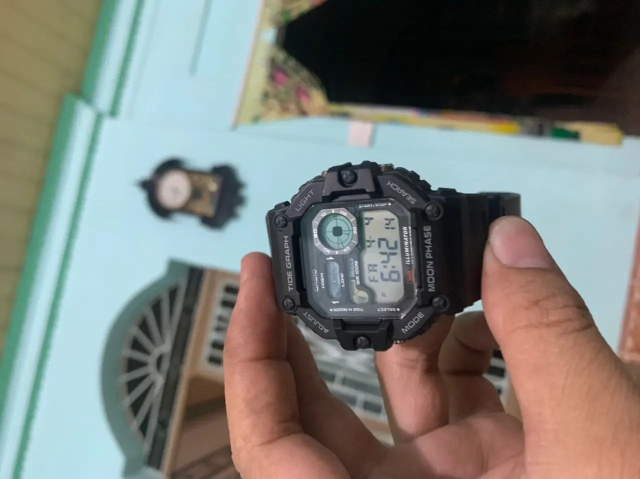 Khách hàng review Đồng hồ Casio Timeless 48.6 mm Nam WS-1700H-1AVDF 3