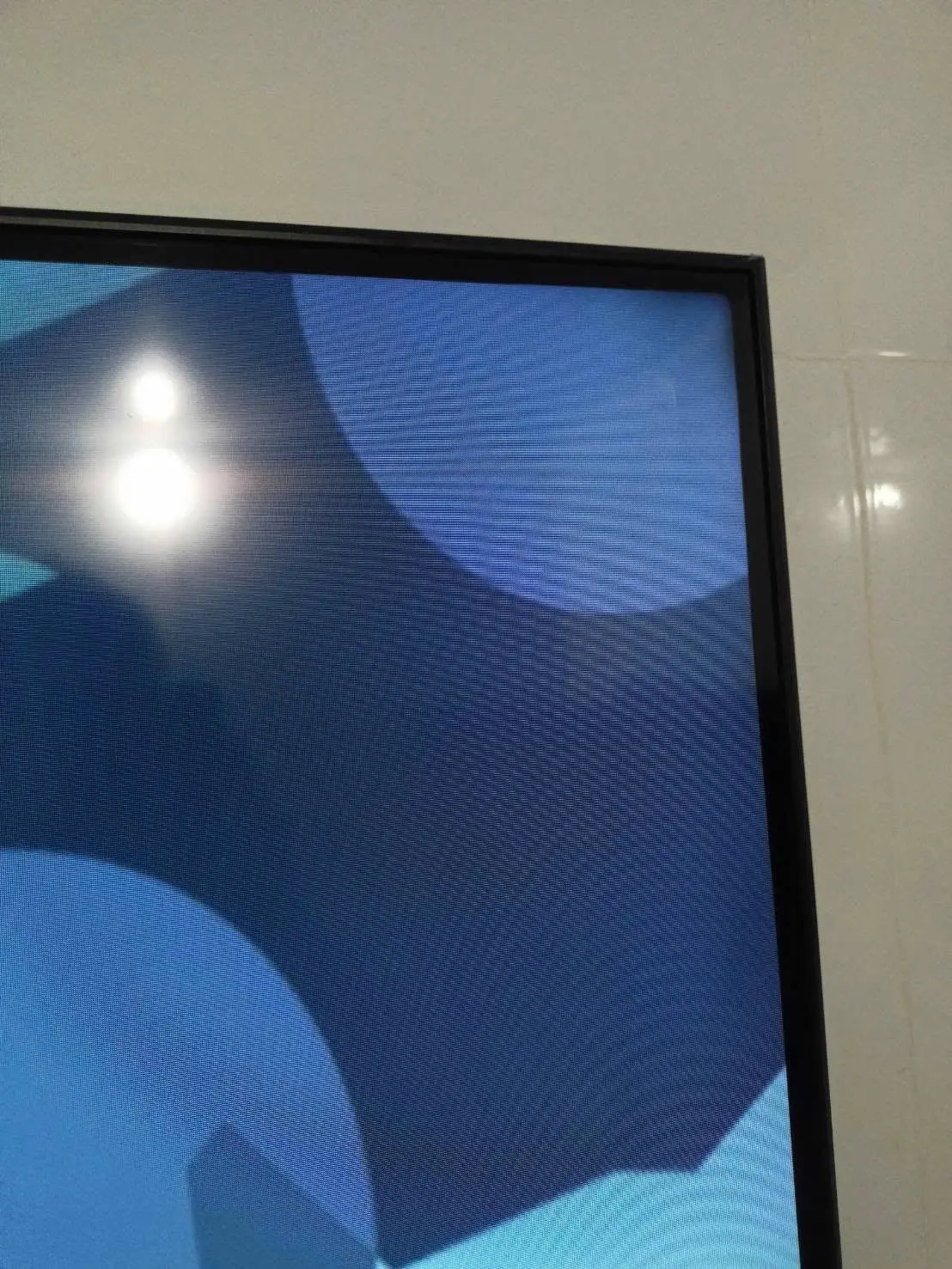 Khách hàng review Smart Tivi Crystal UHD Samsung 4K 70 inch UA70DU7000 1