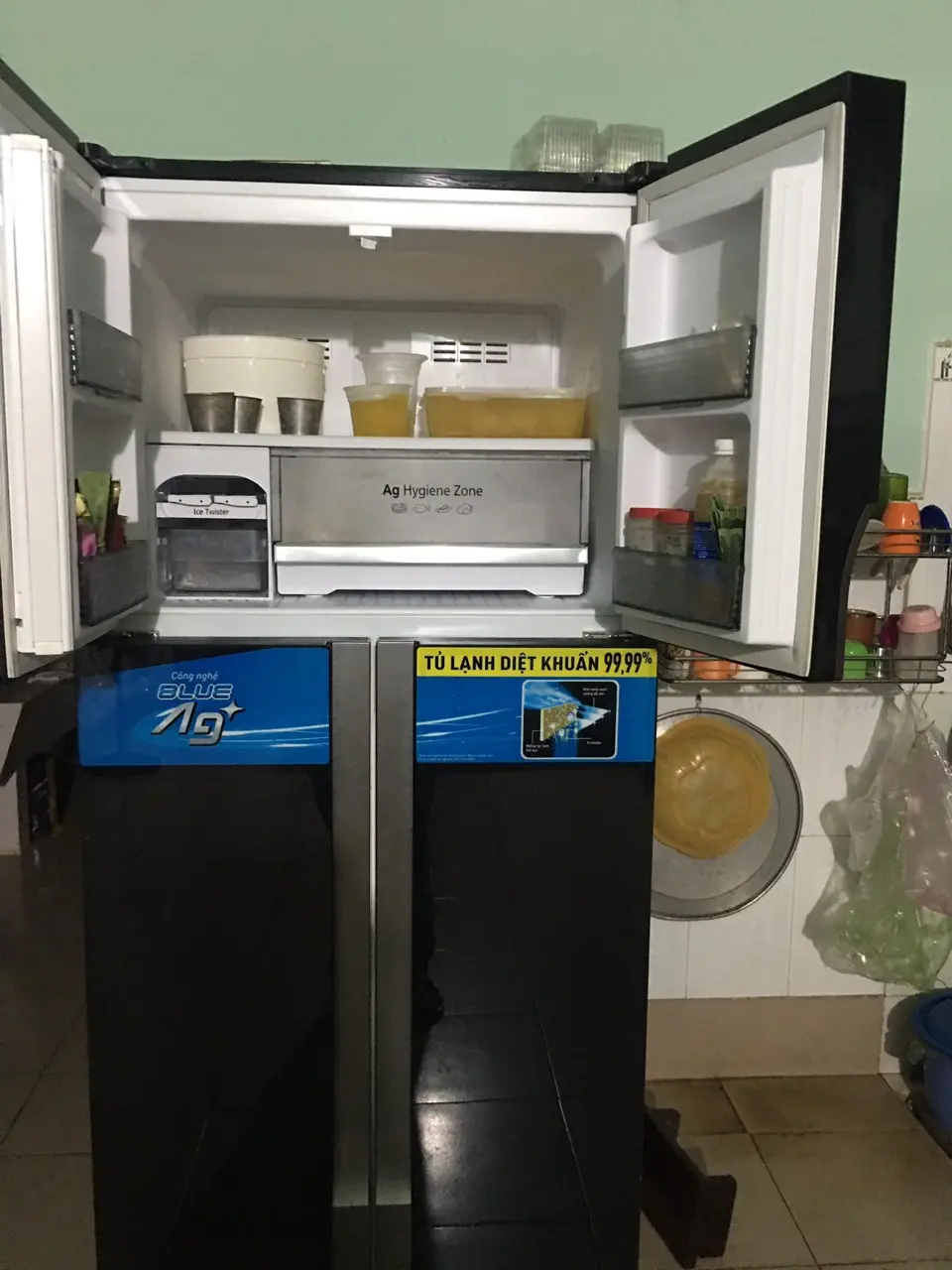 Khách hàng review Tủ lạnh Panasonic Inverter 550 lít Multi Door NR-DZ601VGKV 17