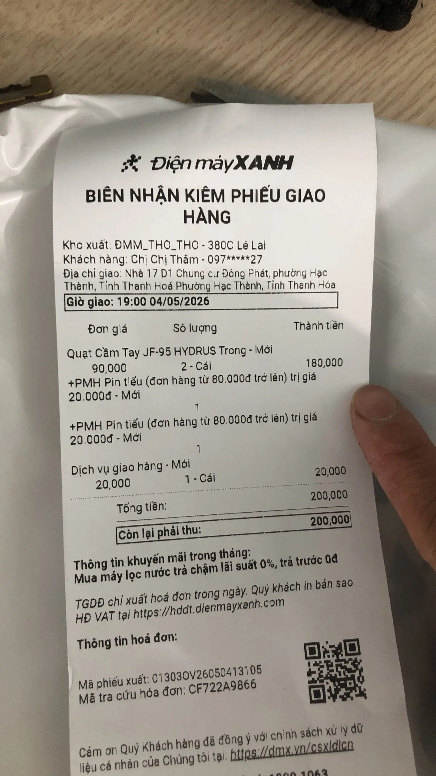 Khách hàng review Quạt cầm tay mini Hydrus JF-95 2