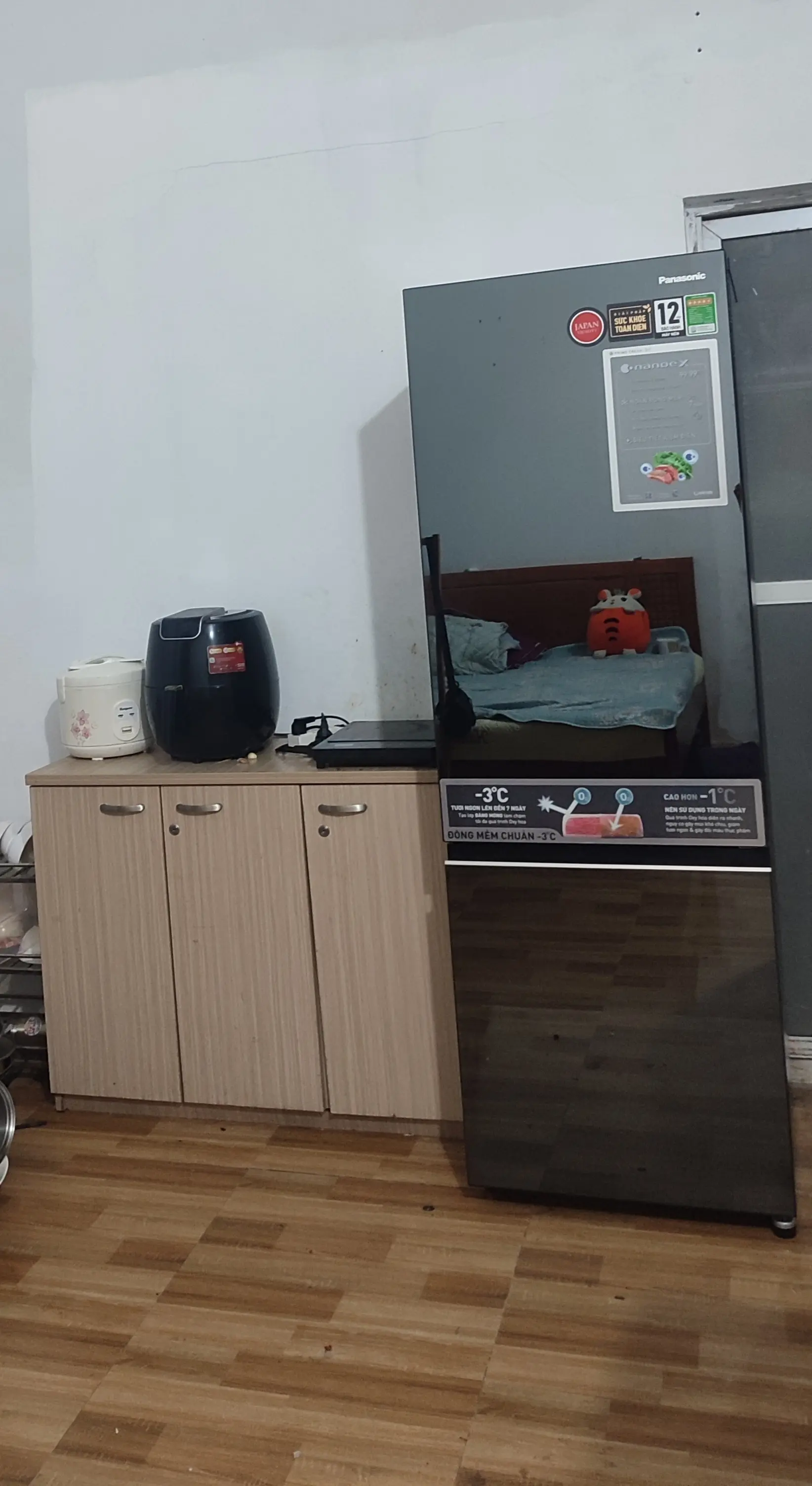 Khách hàng review Tủ lạnh Panasonic Inverter 325 lít NR-BC361VGMV 40