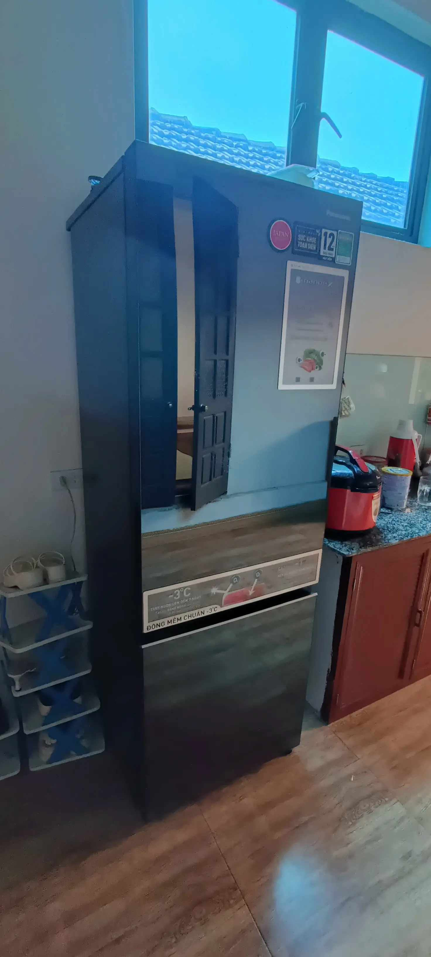 Khách hàng review Tủ lạnh Panasonic Inverter 325 lít NR-BC361VGMV 72