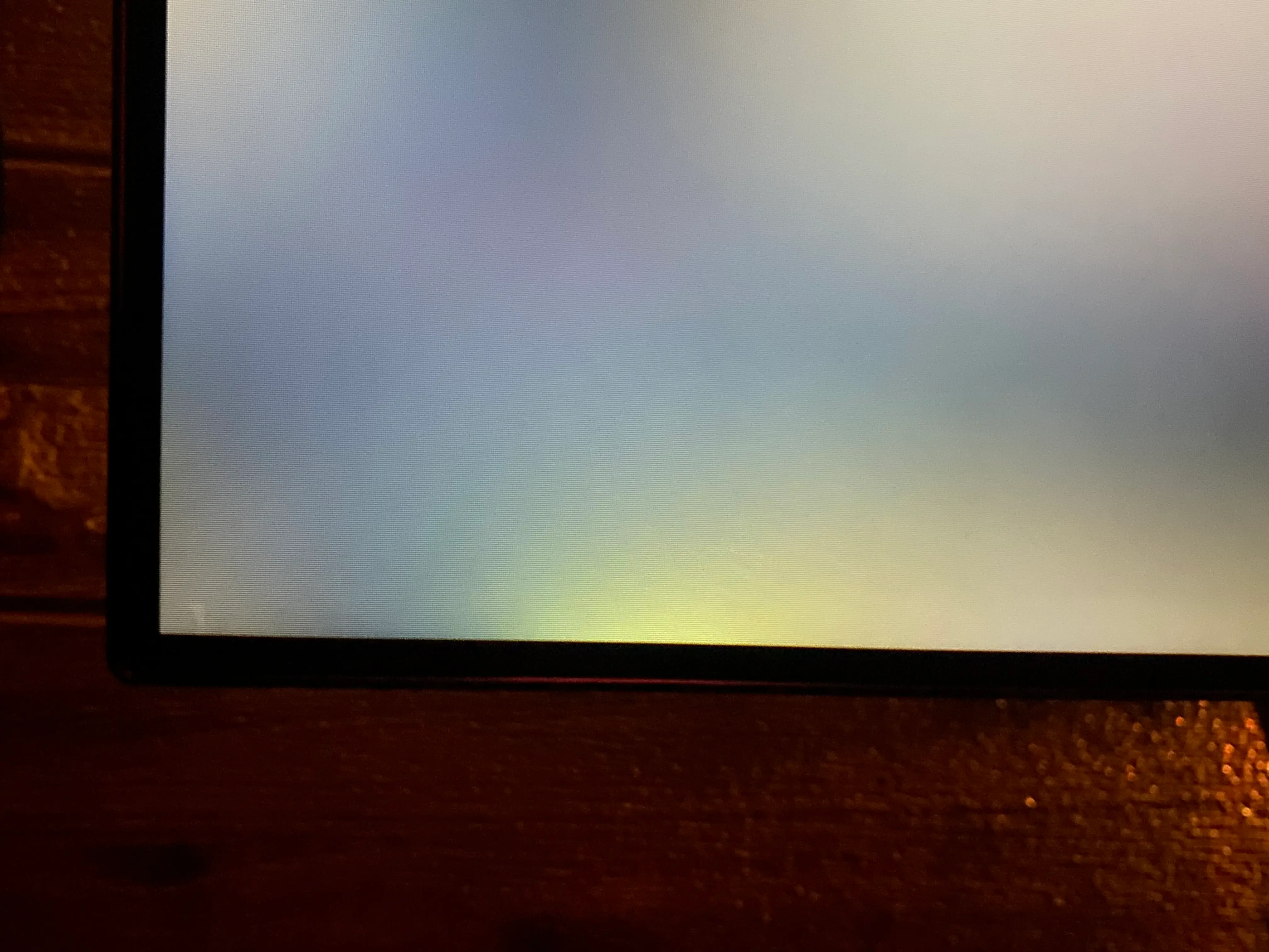 Khách hàng review Màn hình Gaming MSI MAG 255F-E20 24.5 inch FHD/Rapid IPS/200Hz/0.5ms 1