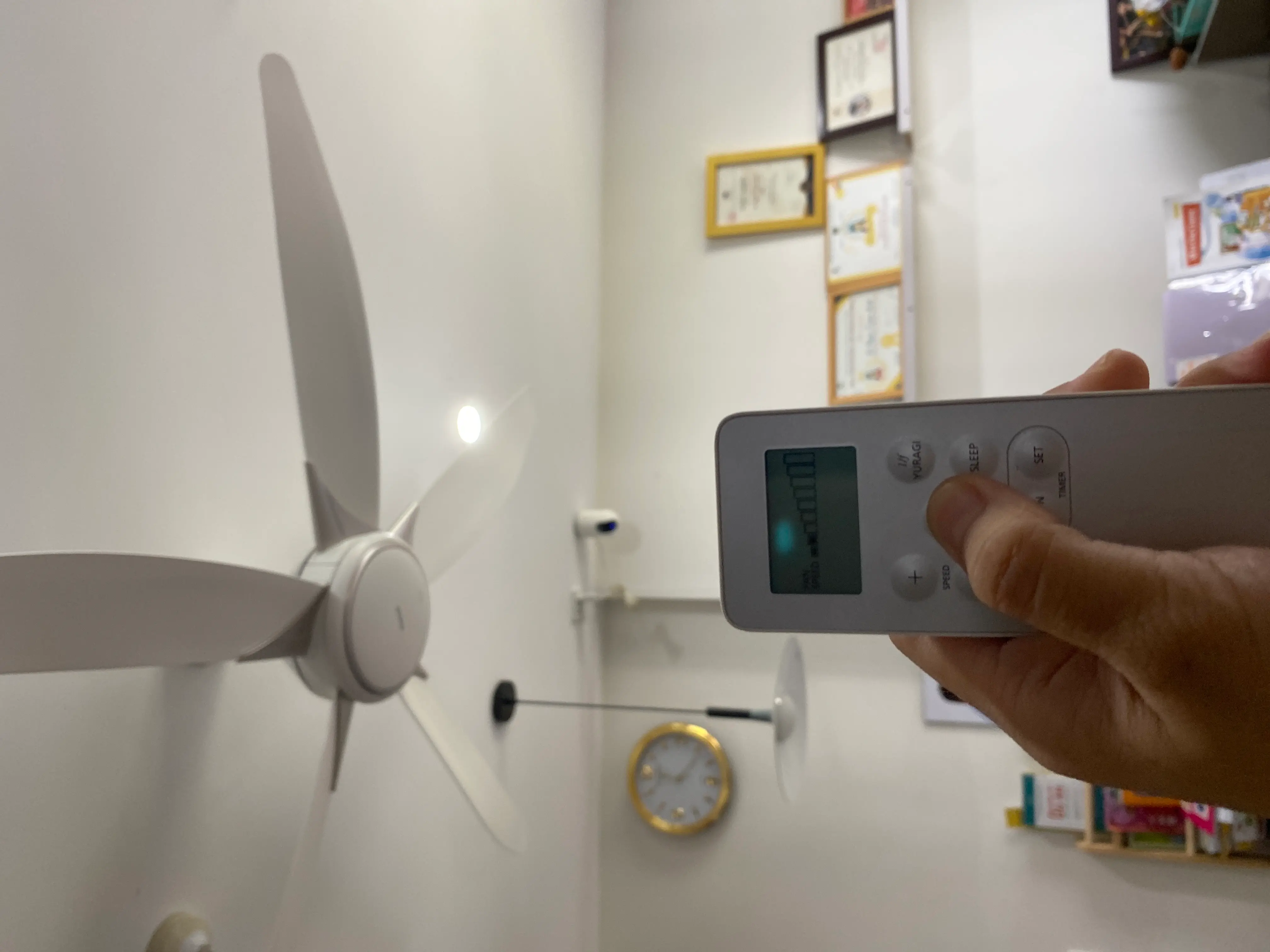 Khách hàng review Quạt trần Panasonic 5 cánh F-60GDS-WS 40W 1