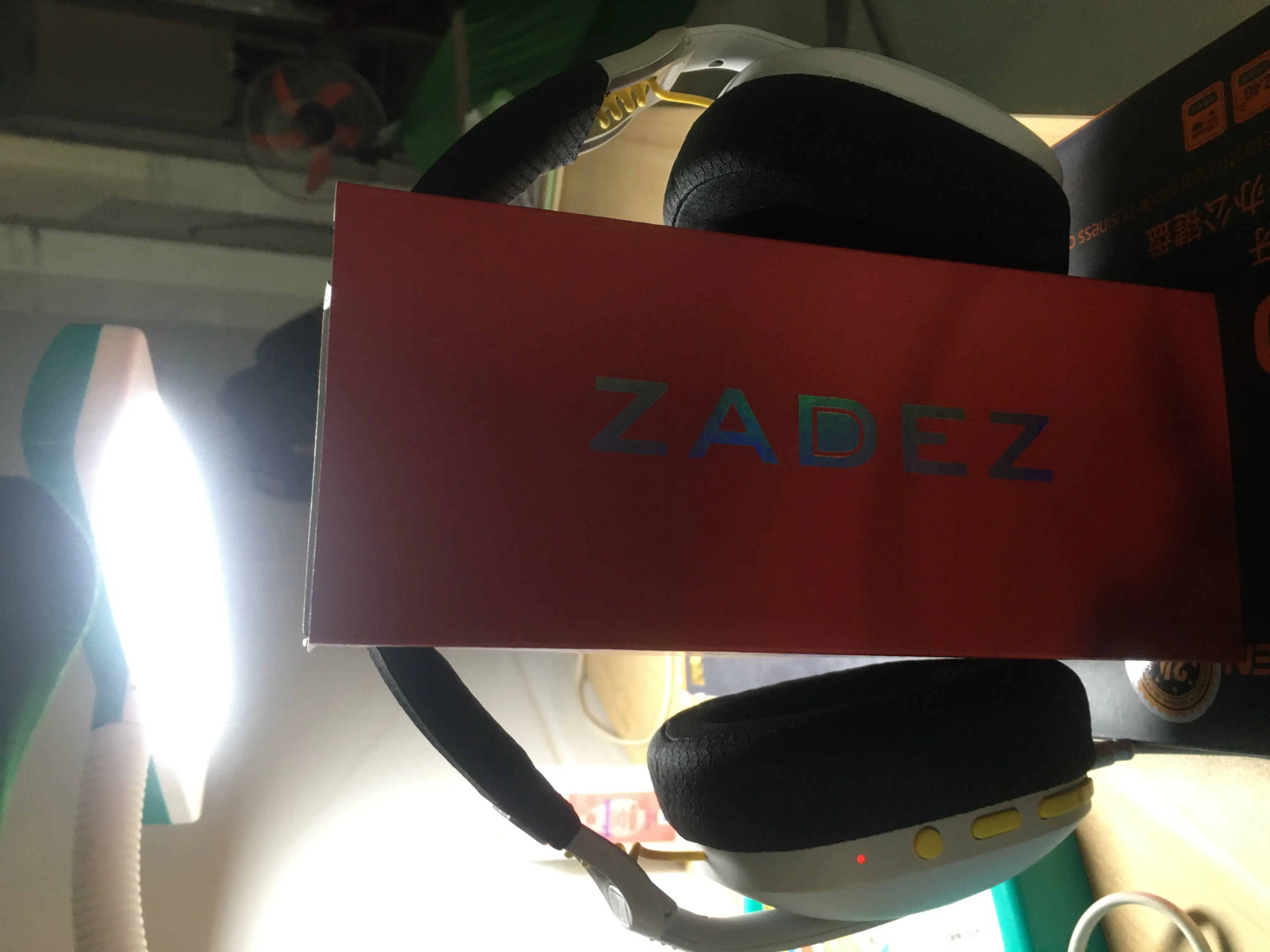Khách hàng review Tai nghe Bluetooth Chụp Tai Zadez GP-803B 4
