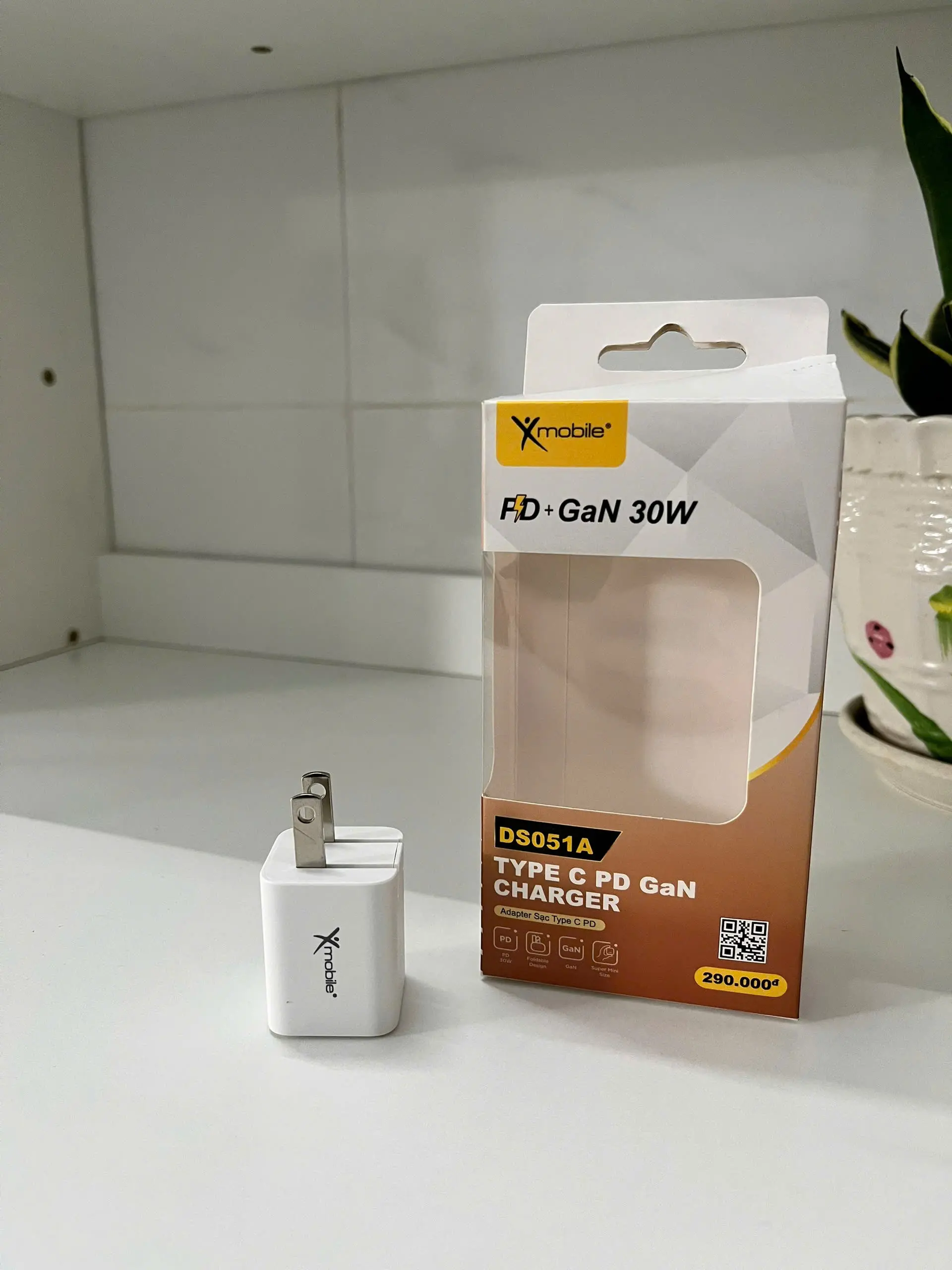 Khách hàng review Sạc nhanh Type-C PD 30W Xmobile DS051A 1