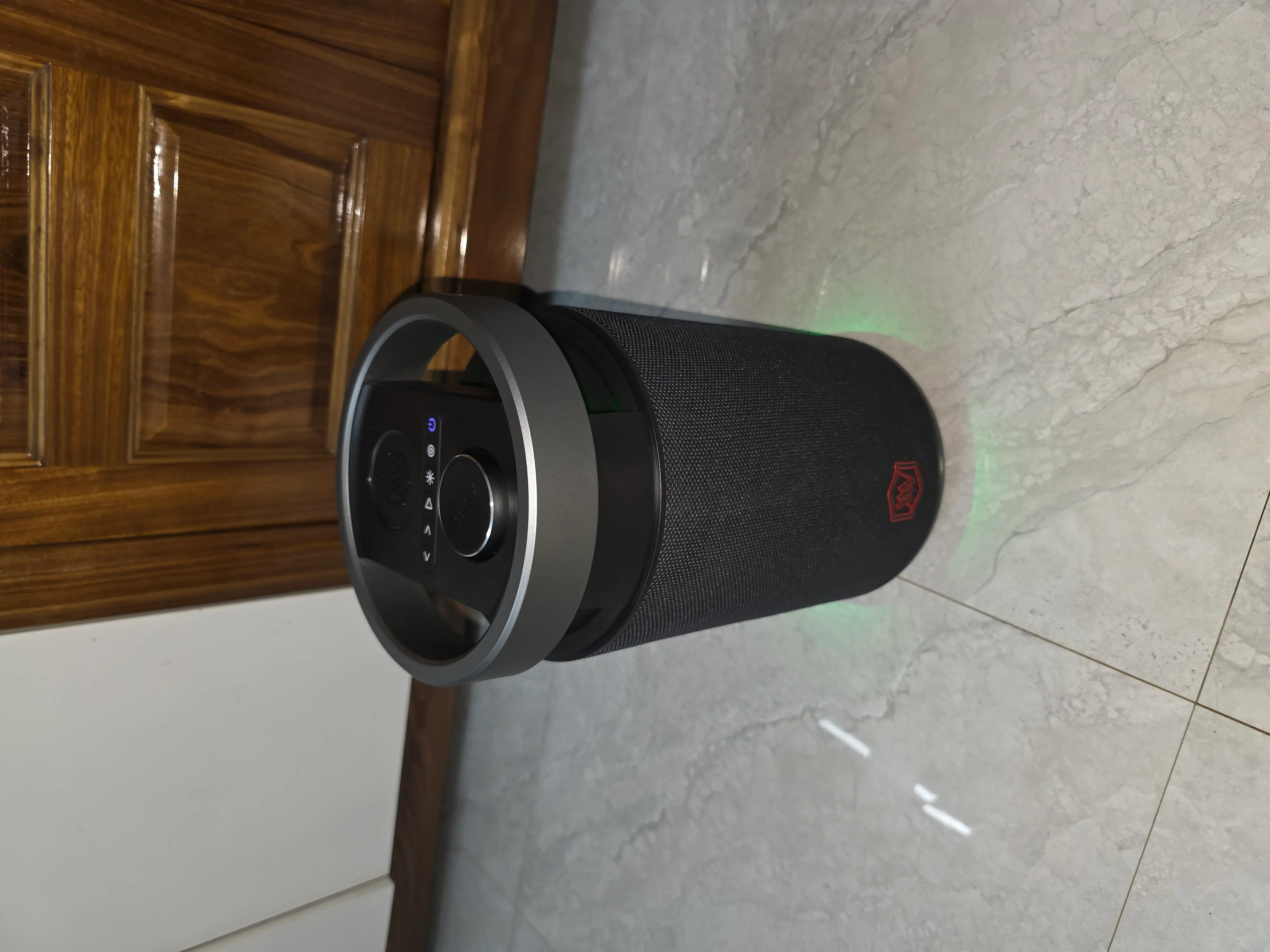 Khách hàng review Loa Bluetooth Alpha Works AW-STUDIO110 3