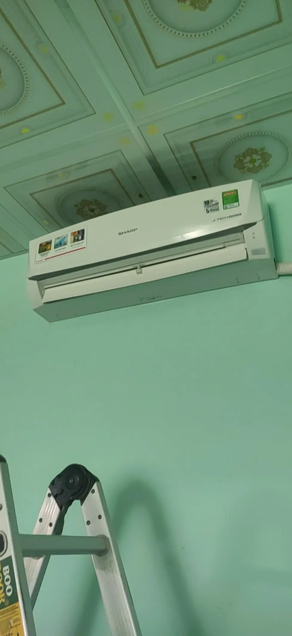 Khách hàng review Máy lạnh Sharp Inverter 1.5 HP AH-X13ZEW 1