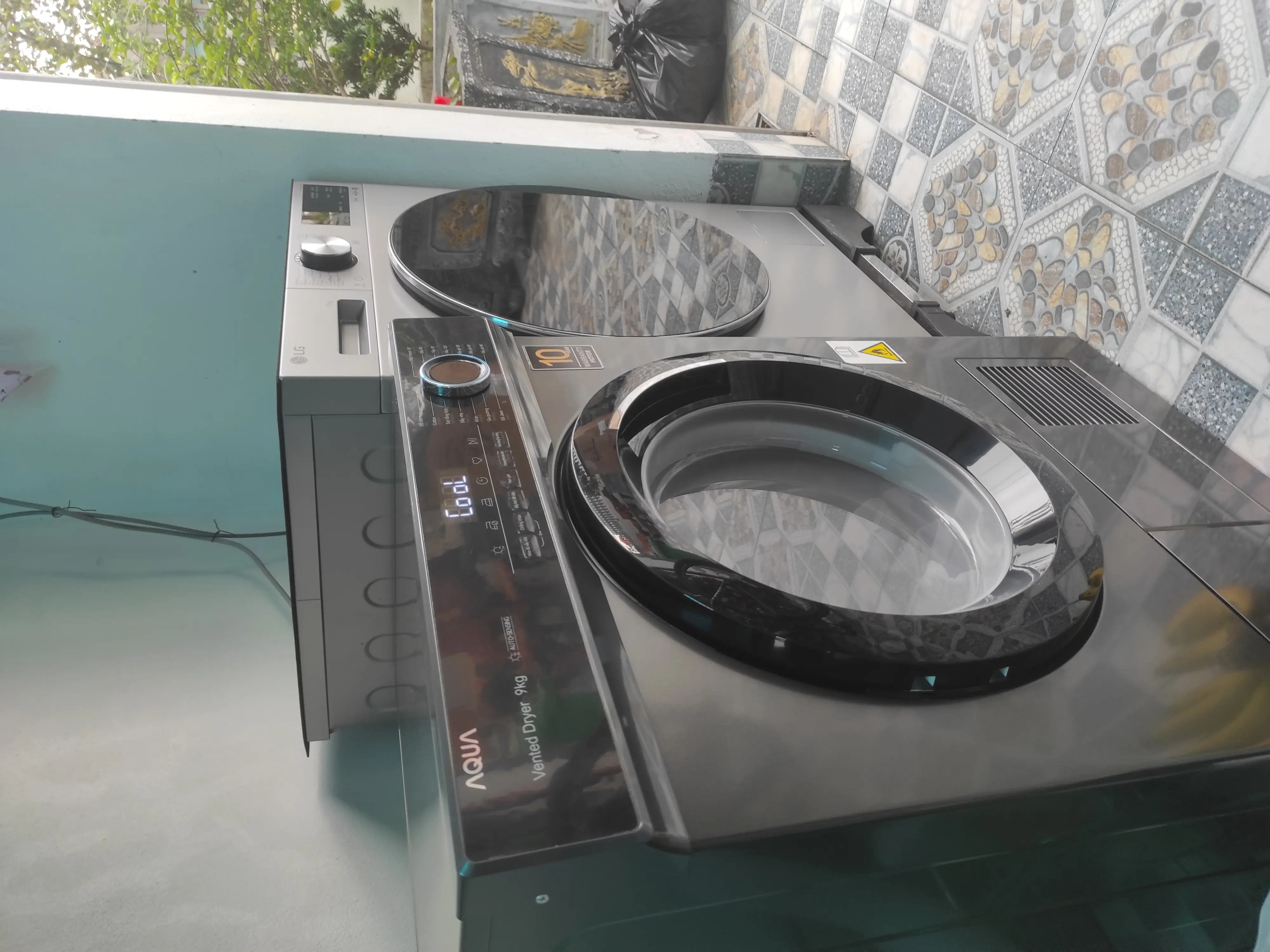 Khách hàng review Máy sấy thông hơi Aqua 9 kg AQH-V901K PS 1