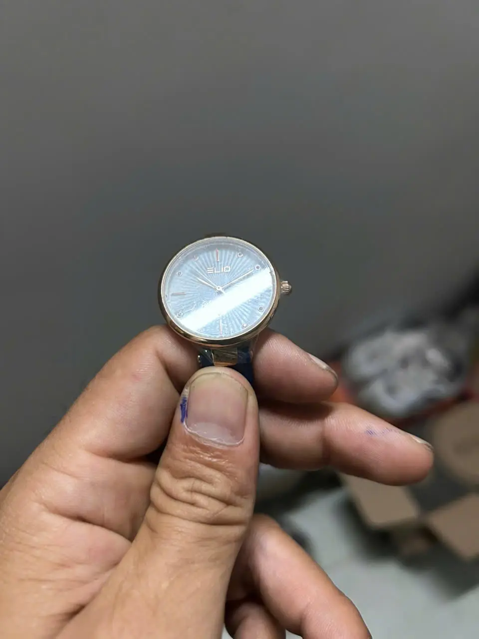 Khách hàng review Đồng hồ ELIO 30 mm Nữ EL097-01 2