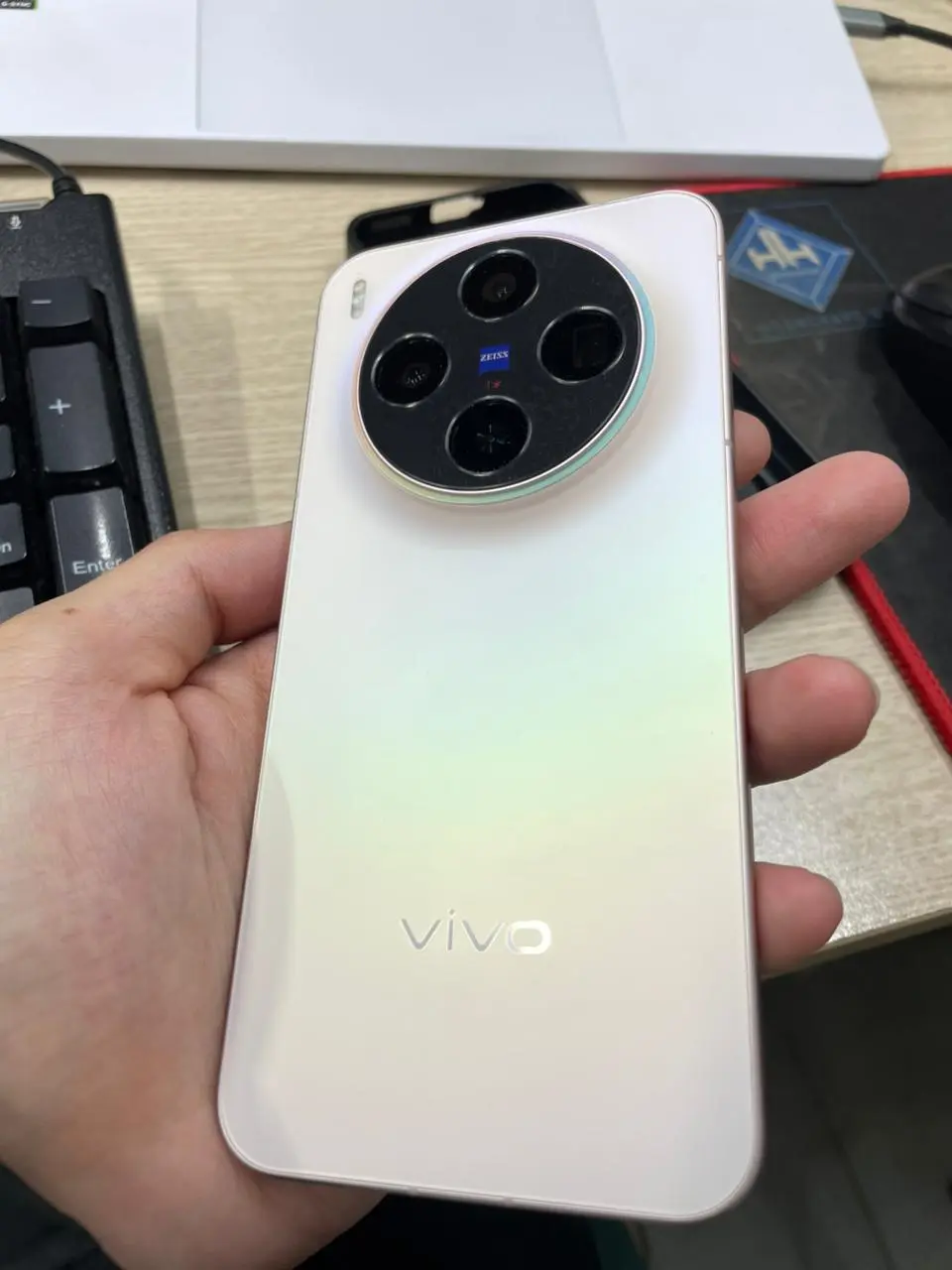 Khách hàng review Điện thoại vivo X300 5G 12GB/256GB 2