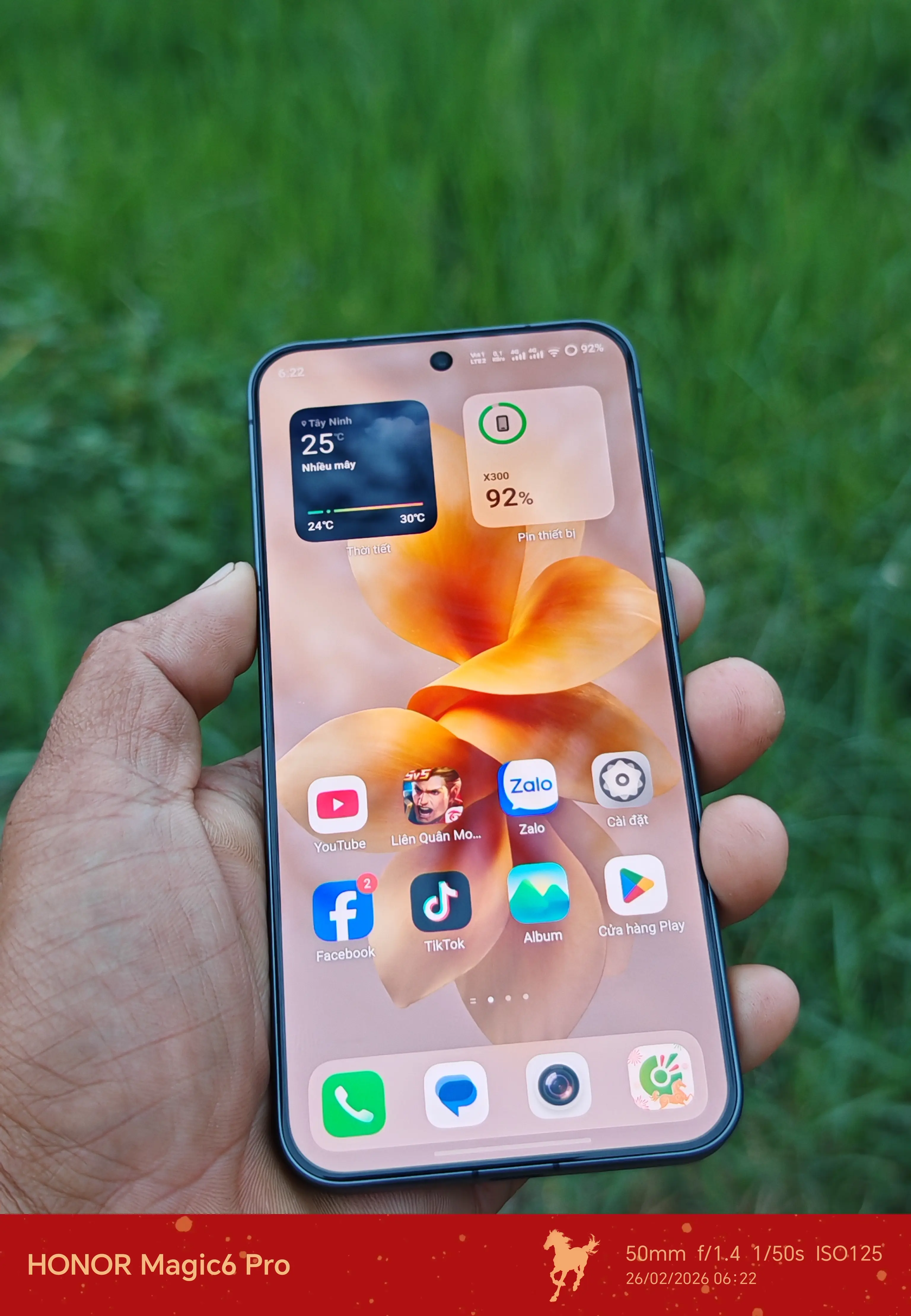 Khách hàng review Điện thoại vivo X300 5G 12GB/256GB 4