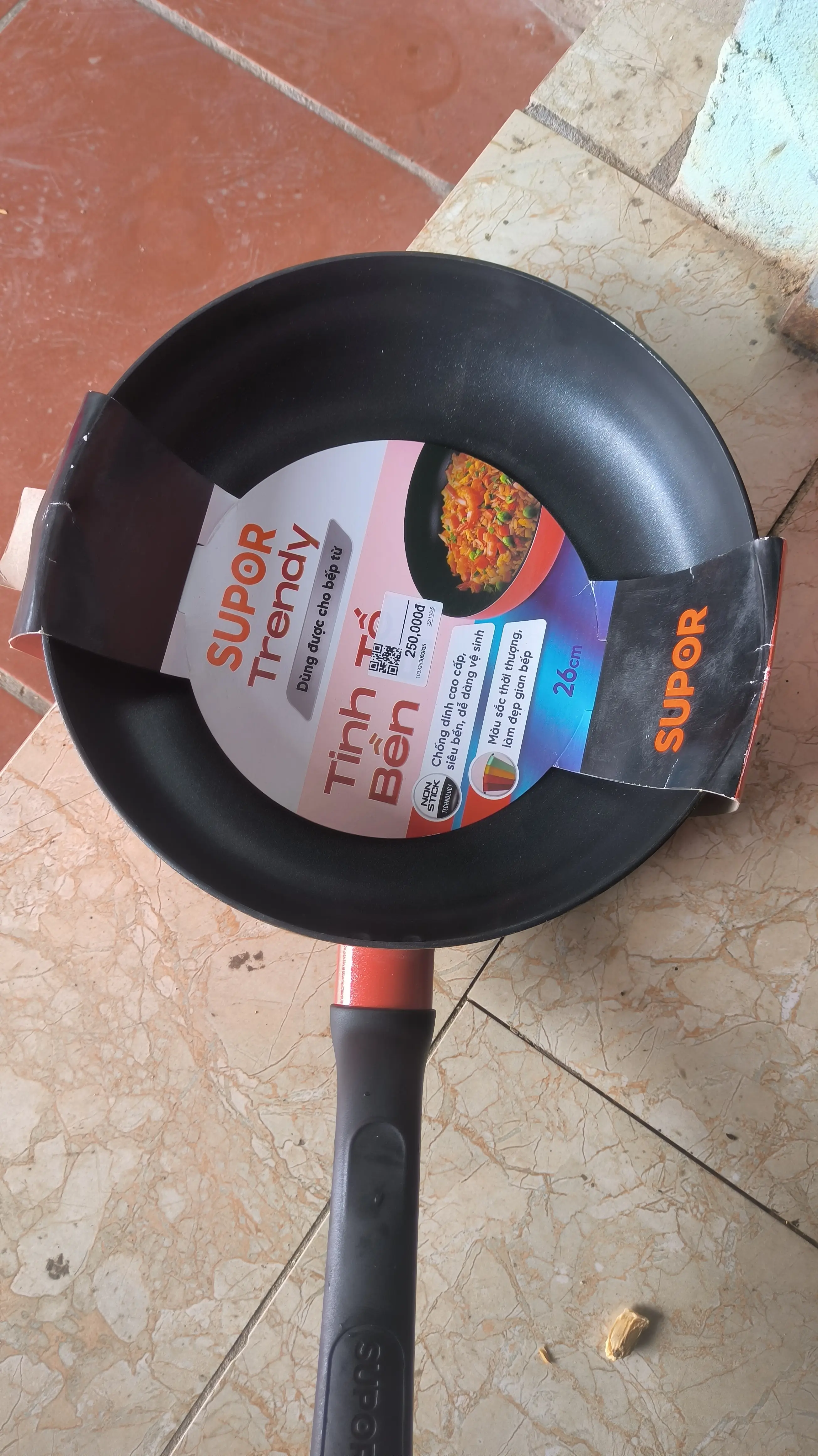 Khách hàng review Chảo nhôm chống dính đáy từ 26 cm Supor Trendy H22104-J26A 3