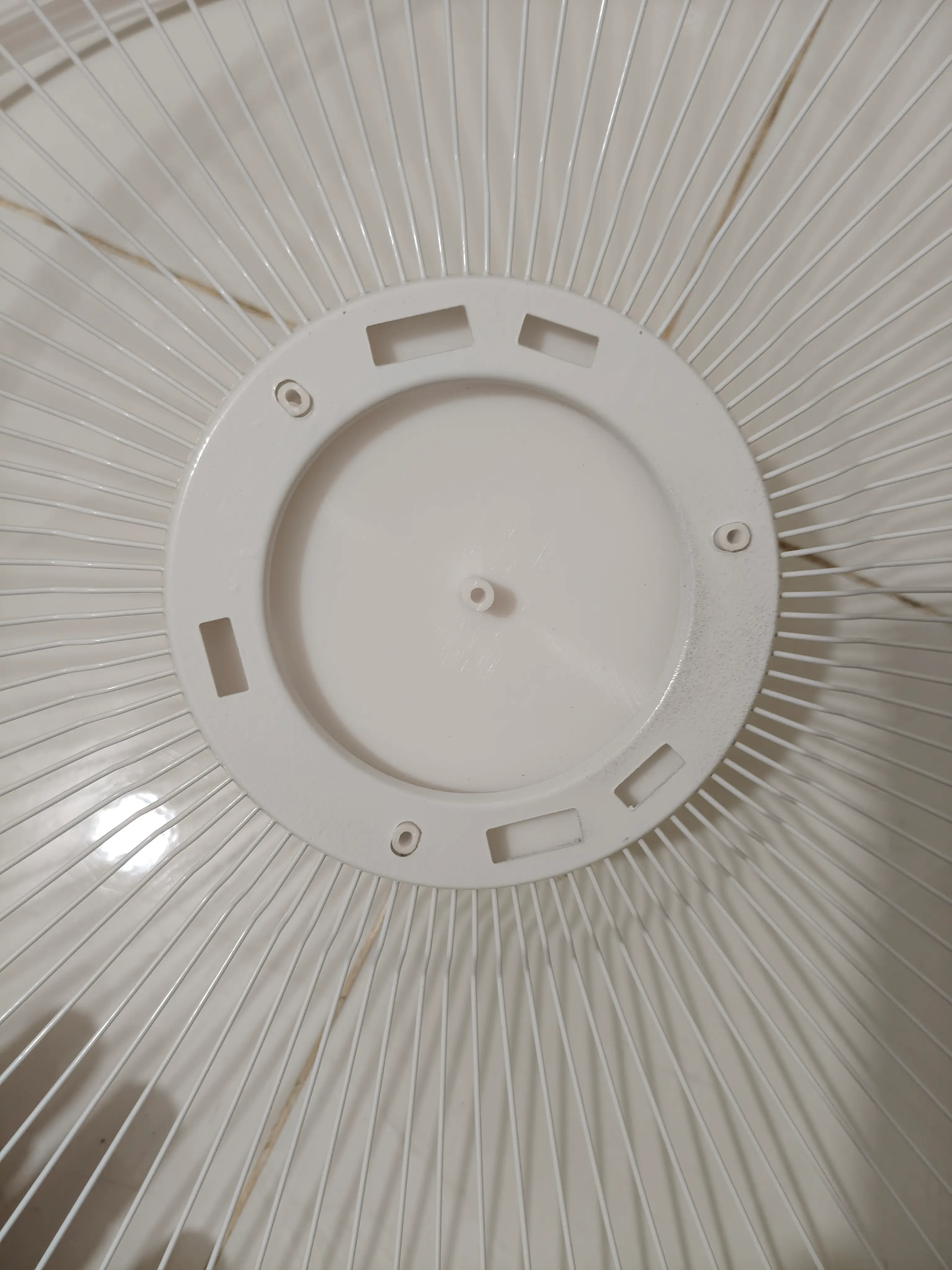 Khách hàng review Quạt bàn Diamoncl Wolf 5 cánh TS50W 50W 4