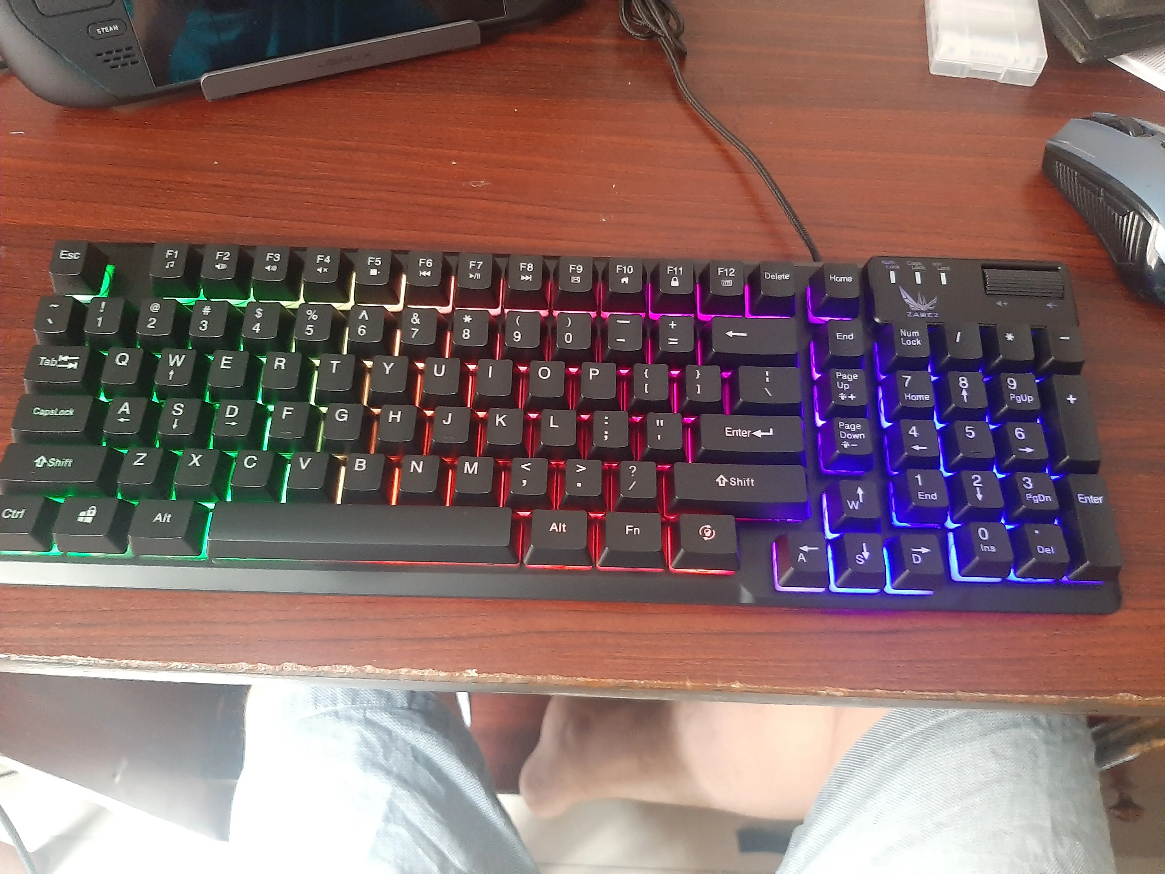 Khách hàng review Bàn Phím Có Dây Gaming Zadez G-850K 1