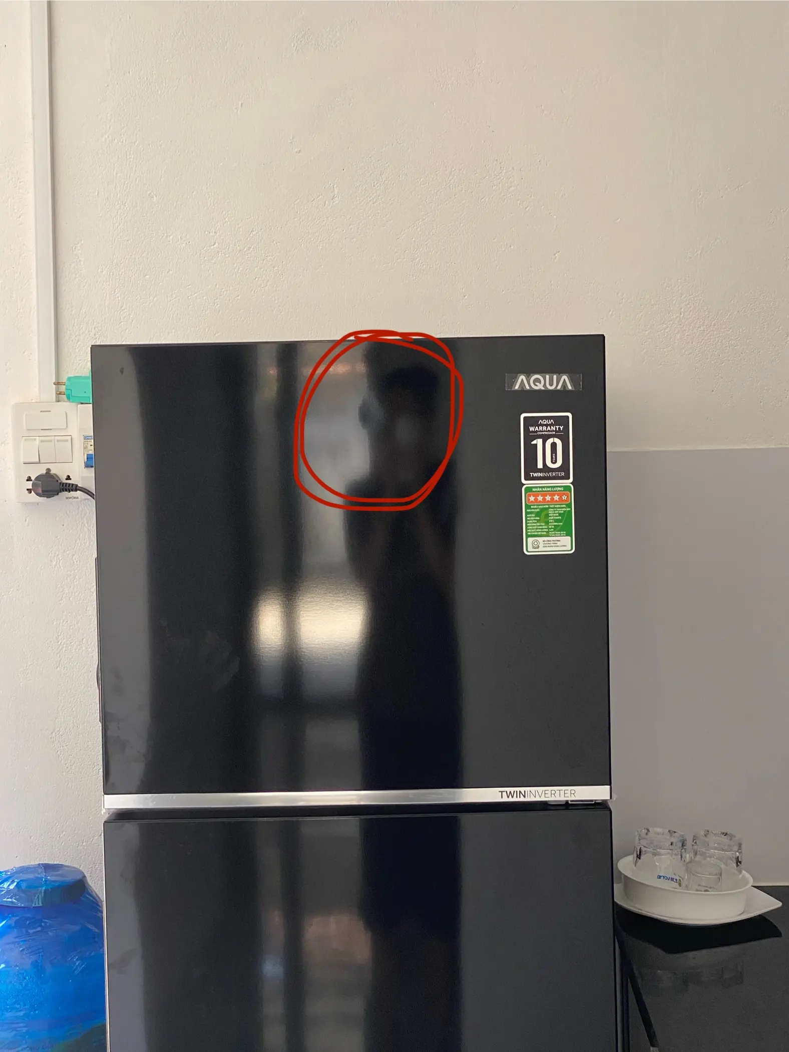 Khách hàng review Tủ lạnh Aqua Inverter 236 lít AQR-T260FA(FB) 2