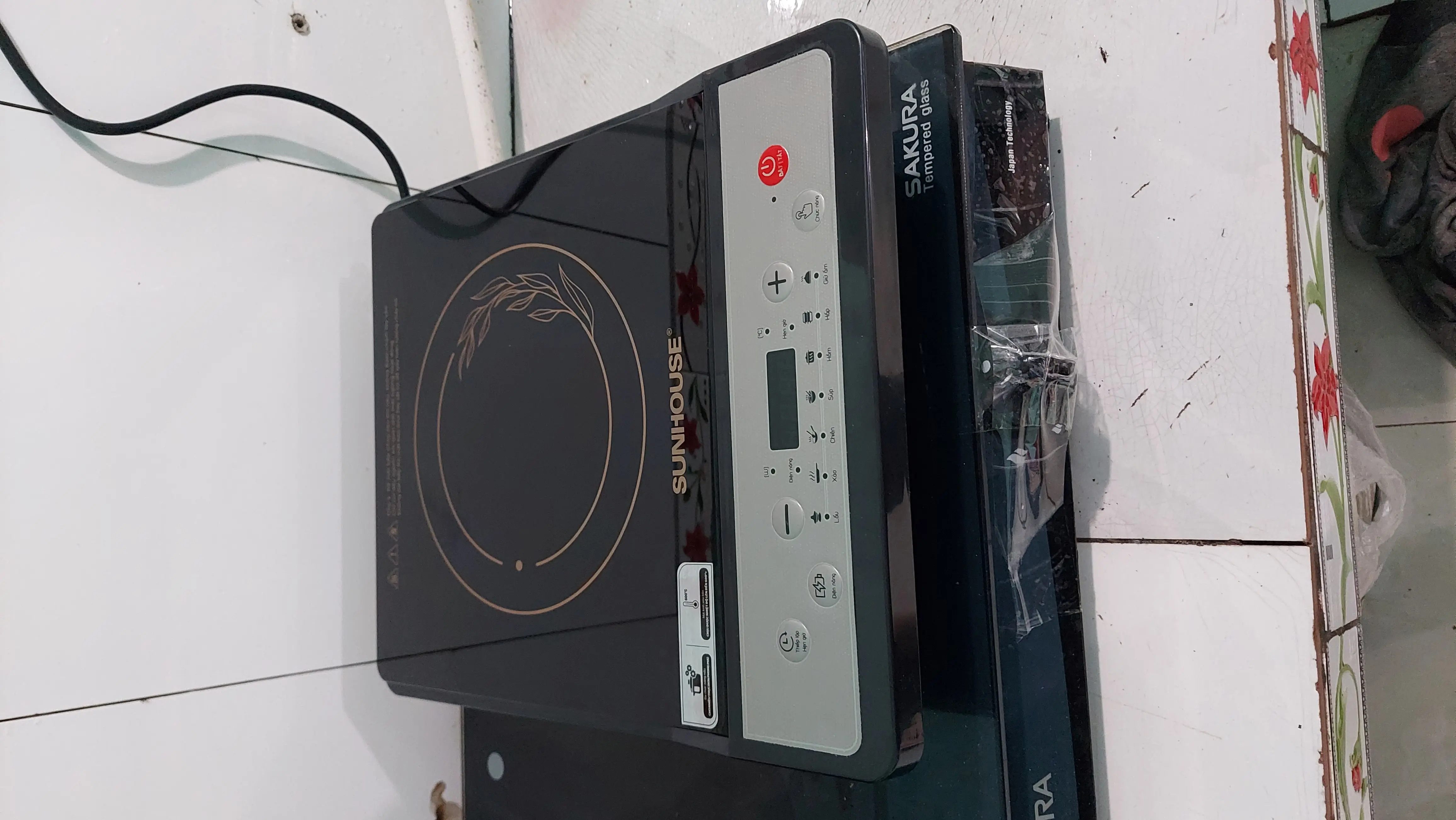 Khách hàng review Bếp từ đơn Sunhouse SHD6159 1800W 2