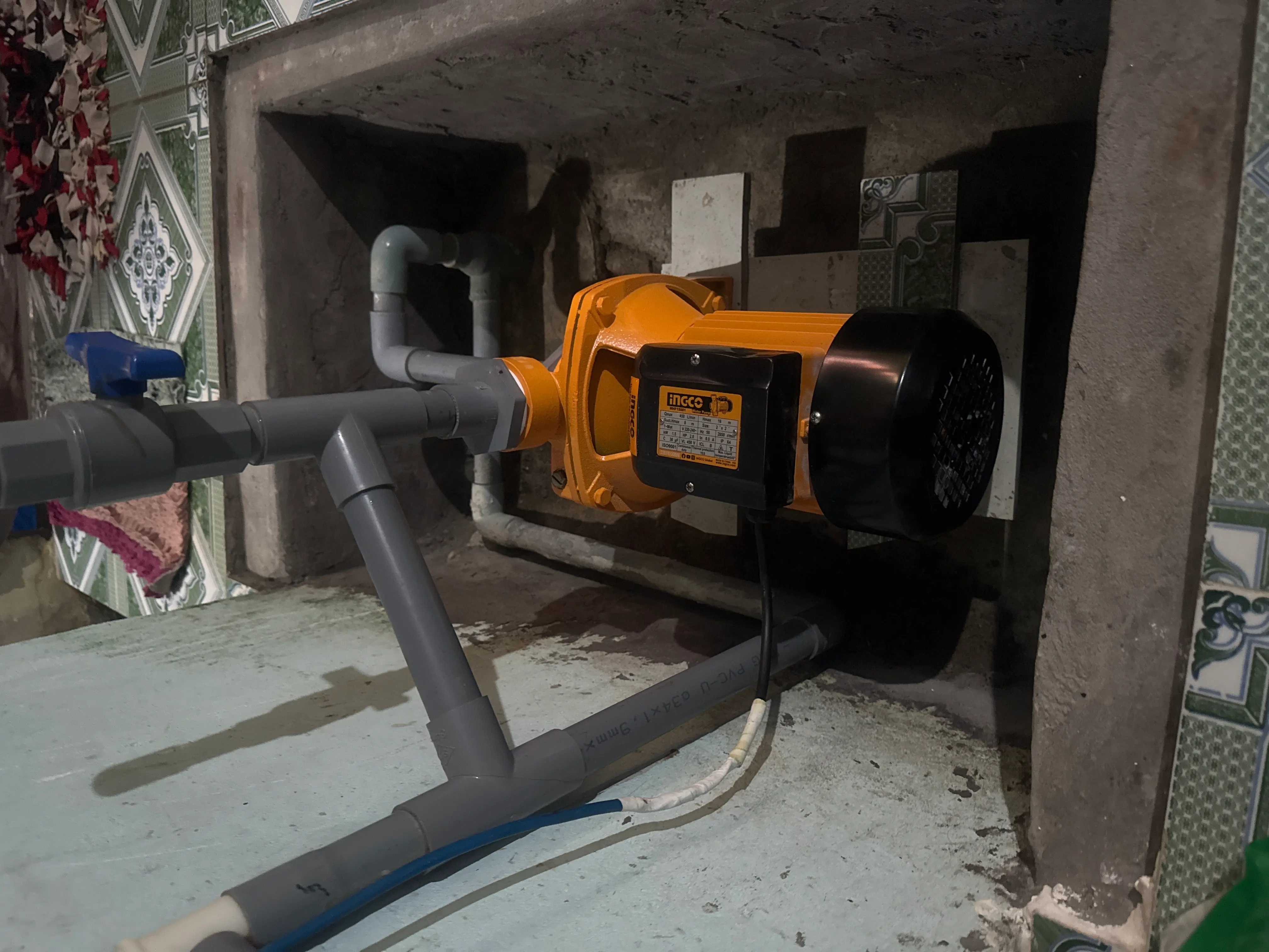 Khách hàng review Máy bơm nước ly tâm Ingco MHF15001 1500W 1